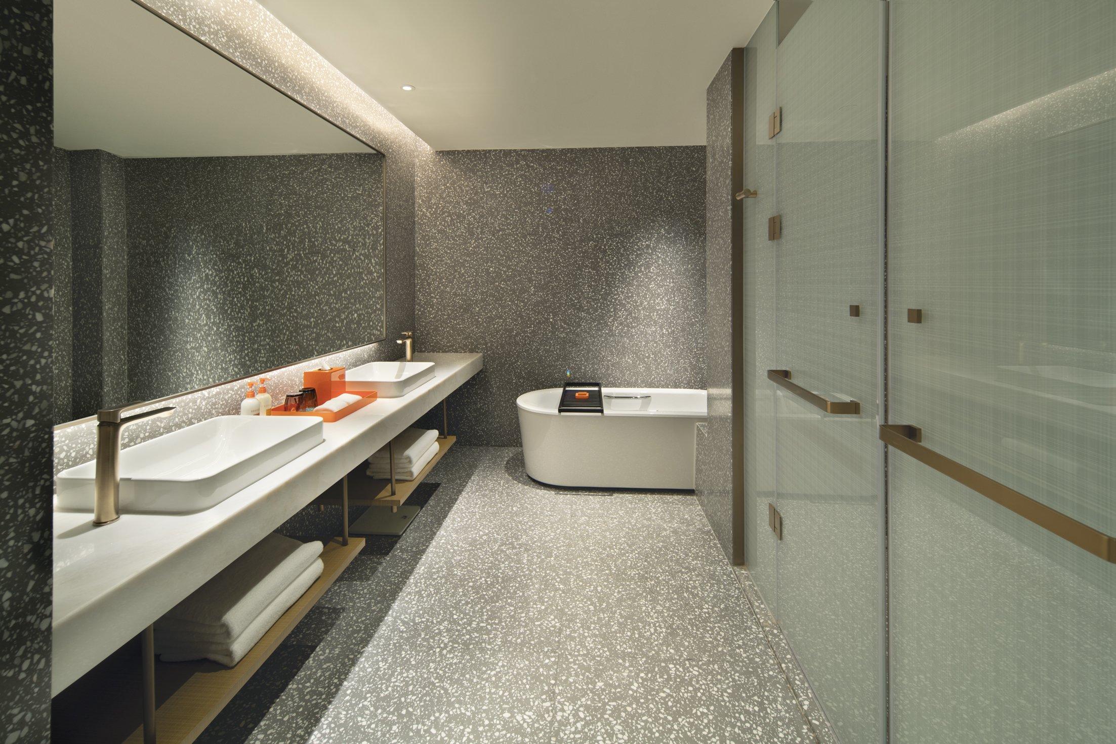 Junior Suite King Size Bed