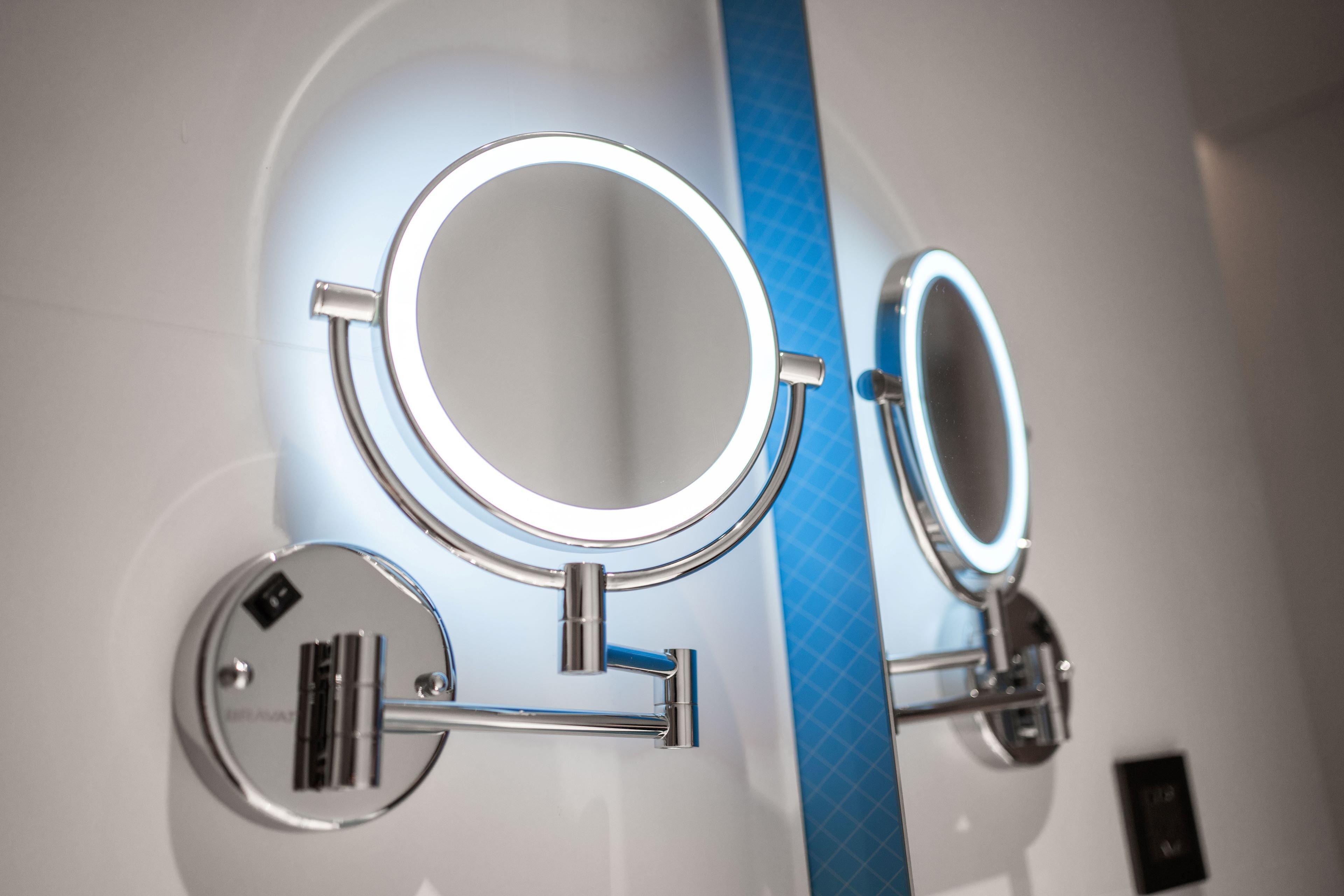 Double Accessible King Size Bed