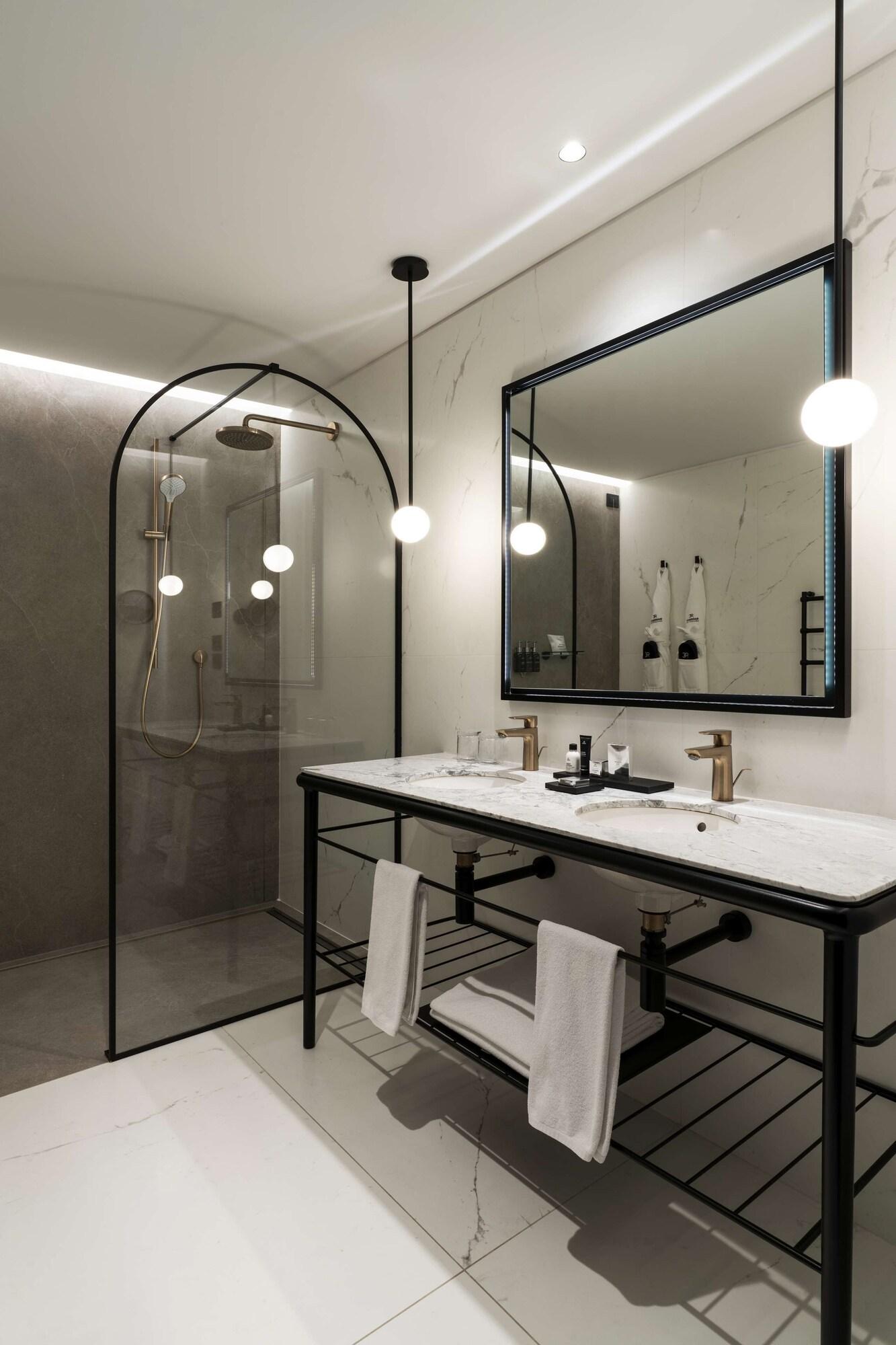 Double Superior Garden View