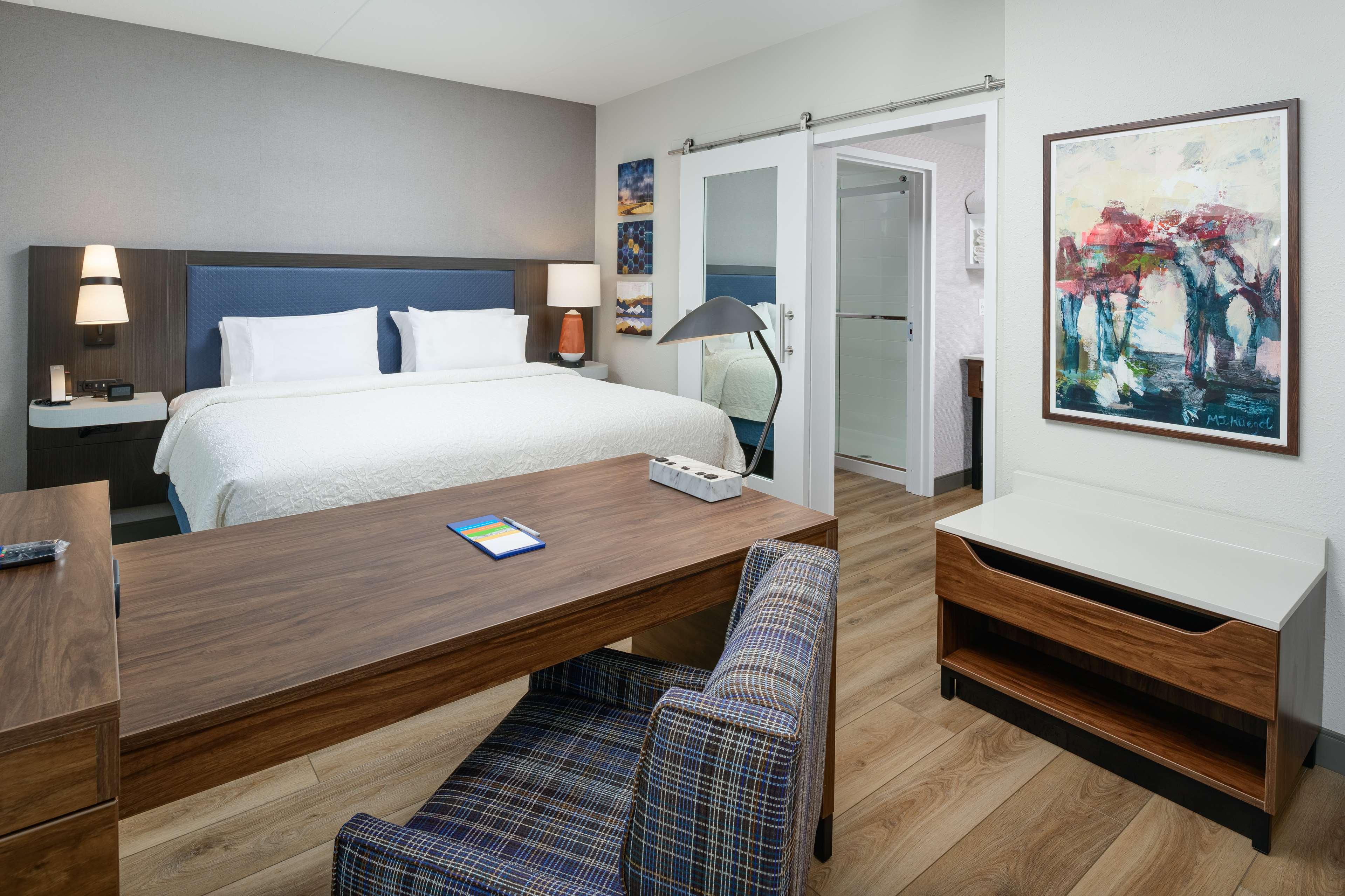 Studio King Bed Non Smoking