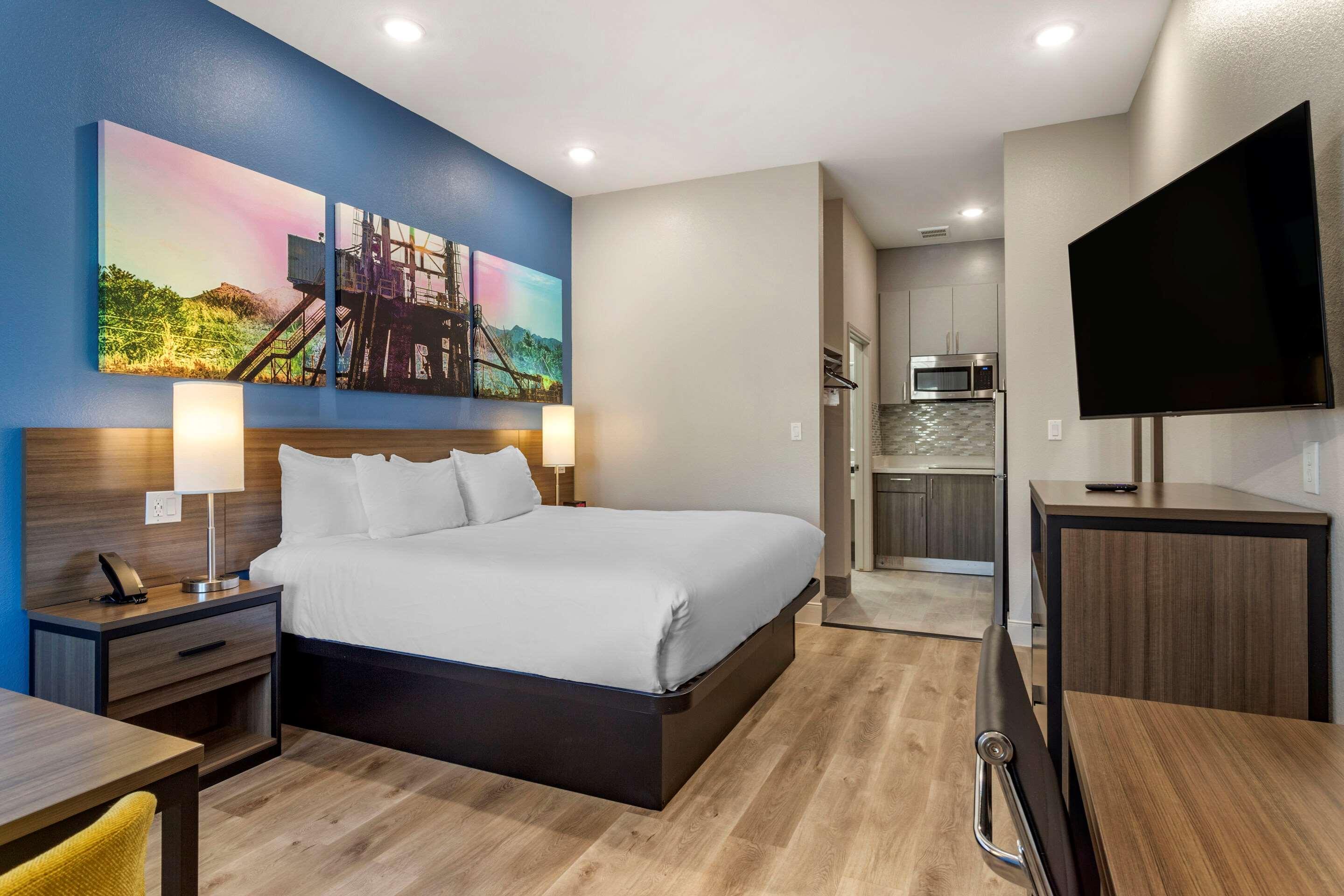 Double King Size Bed