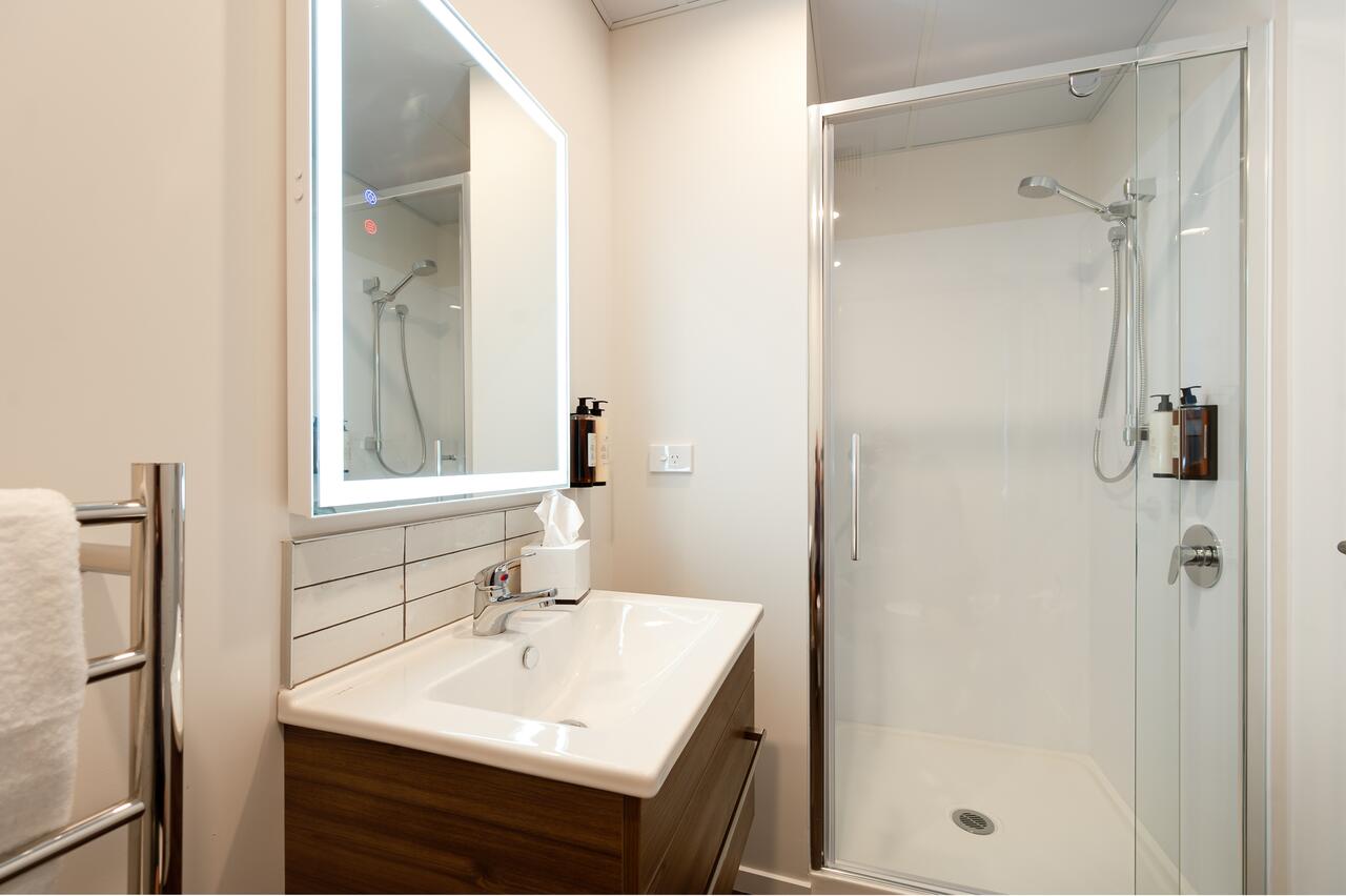 Studio King Size Bed