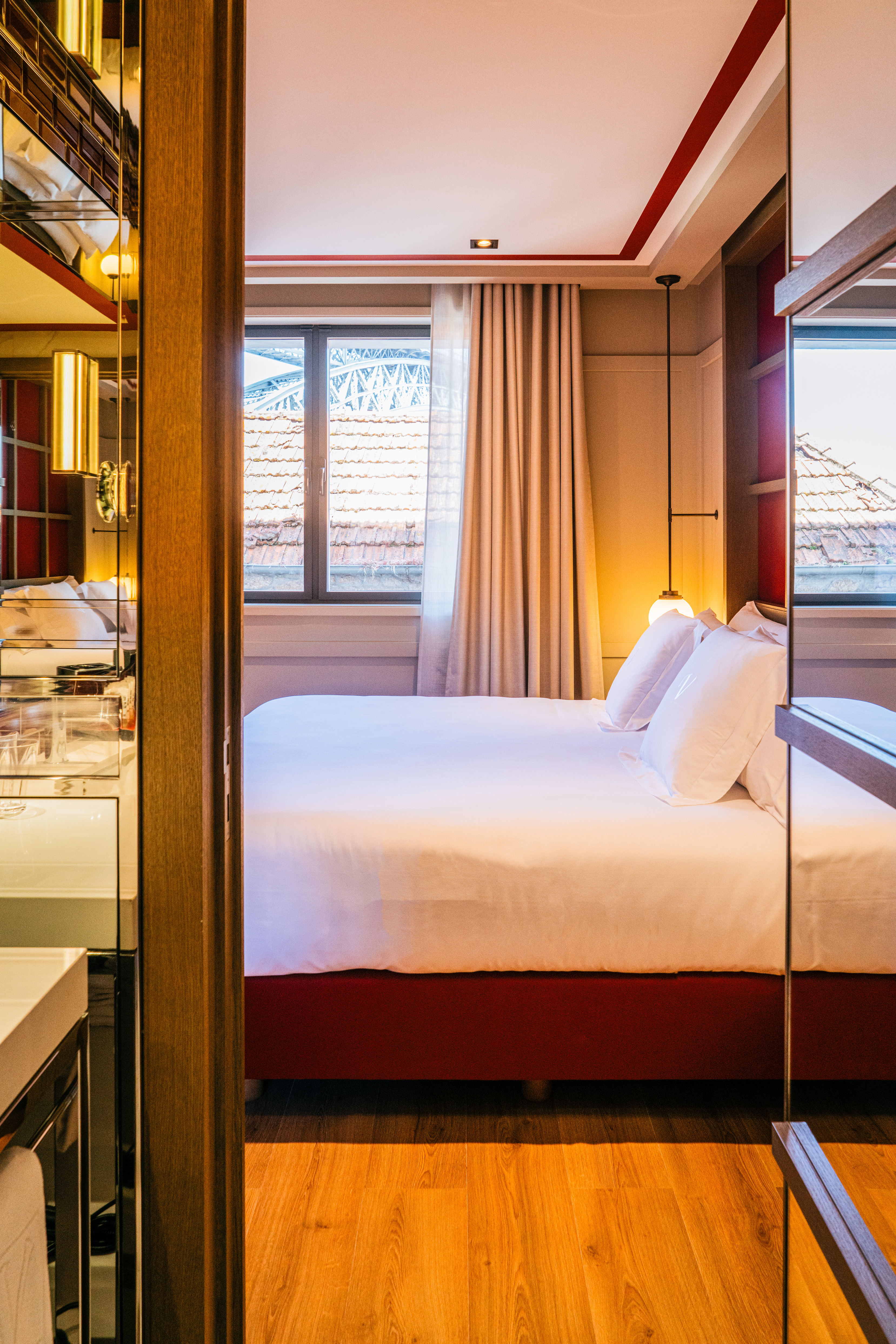 Double Single City View