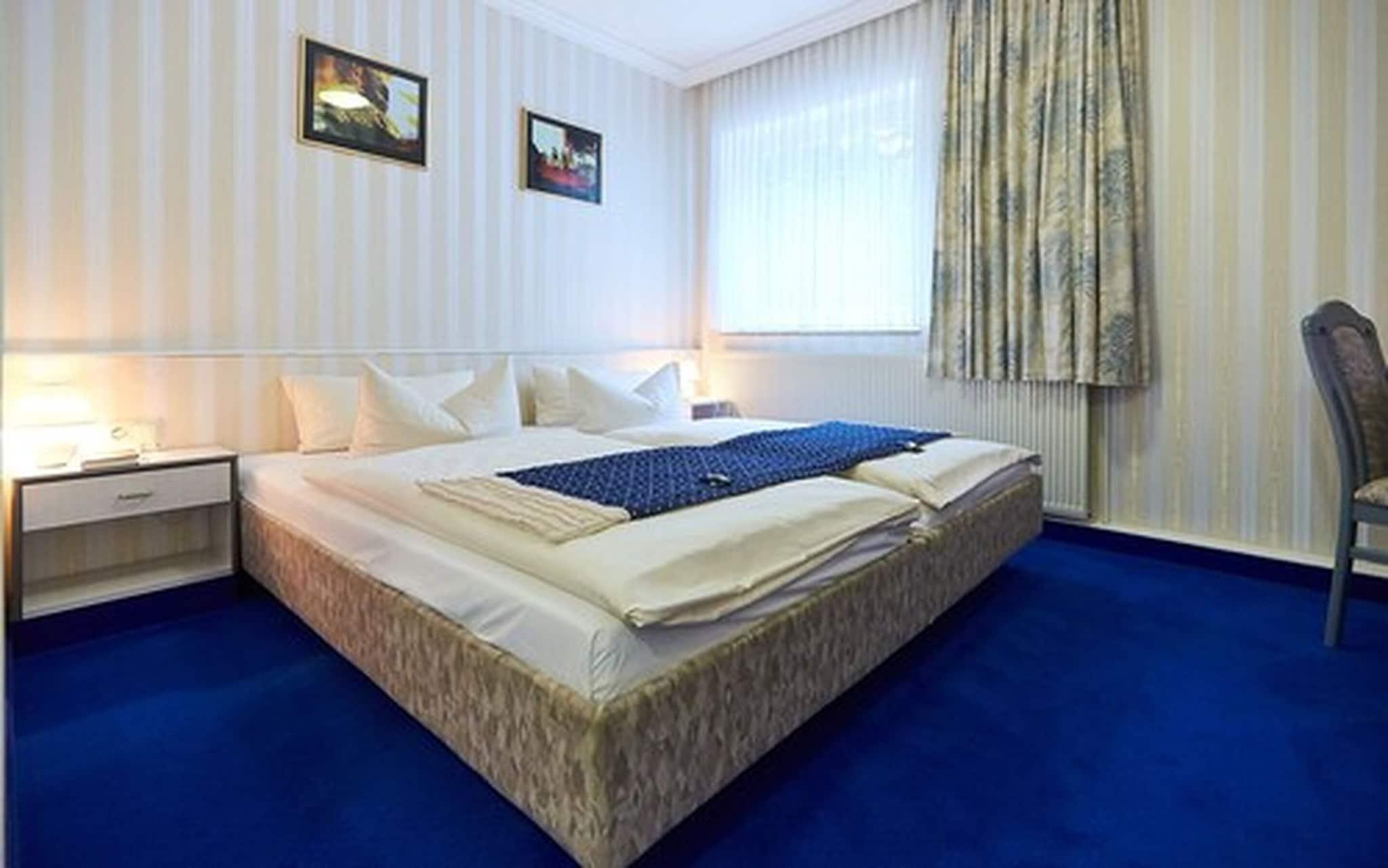 Double King Size Bed