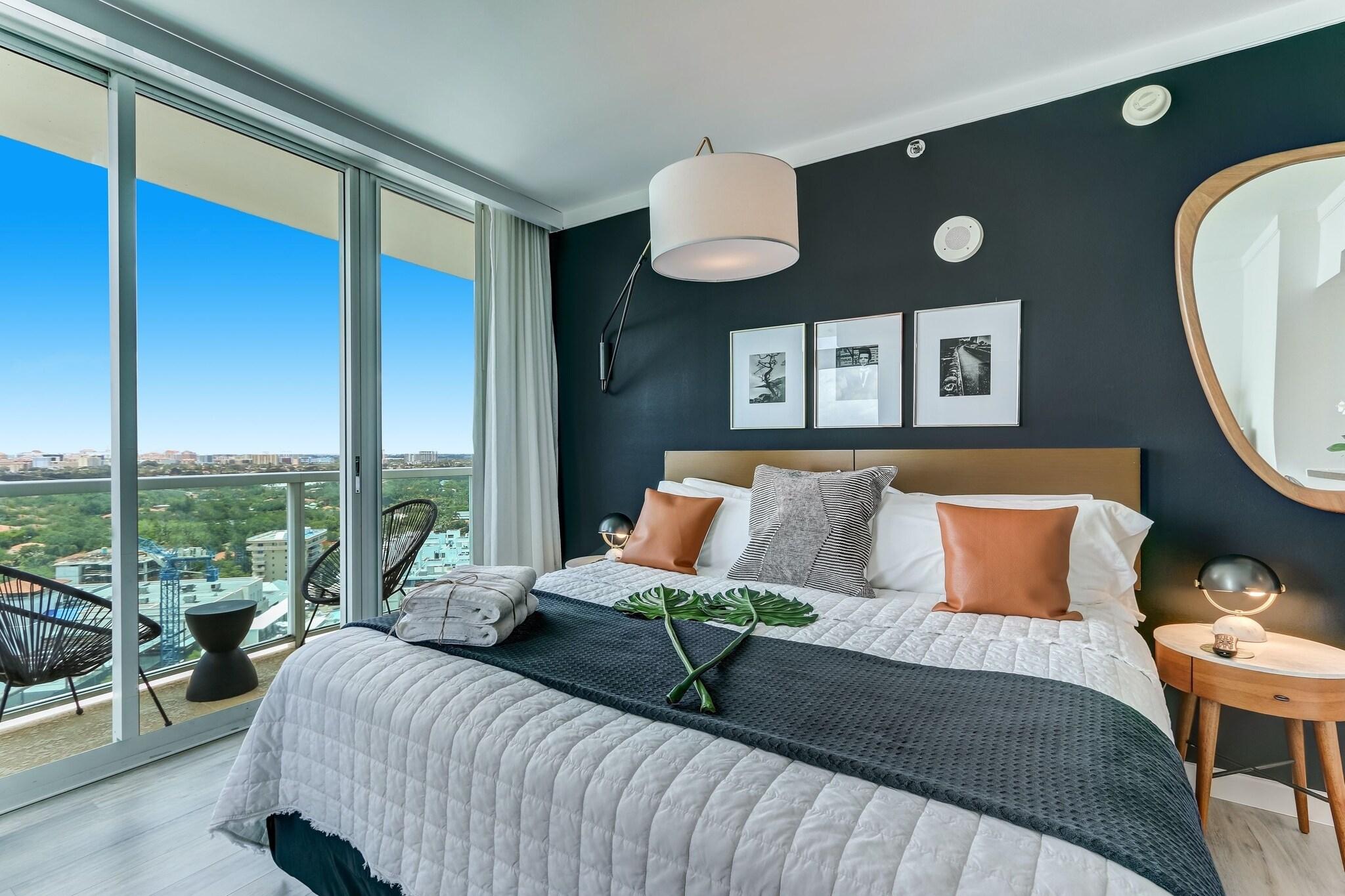 Studio Deluxe City View King Bed