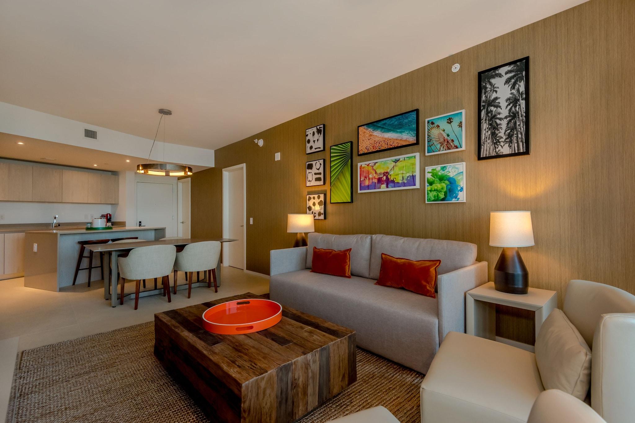 Suite Partial Ocean View One Bedroom