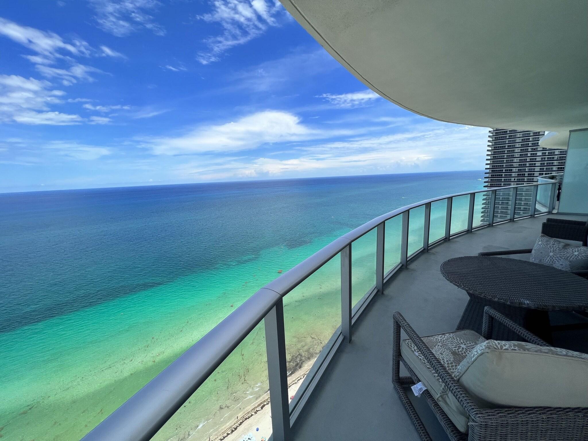 Apartment Ocean Front Two Bedrooms