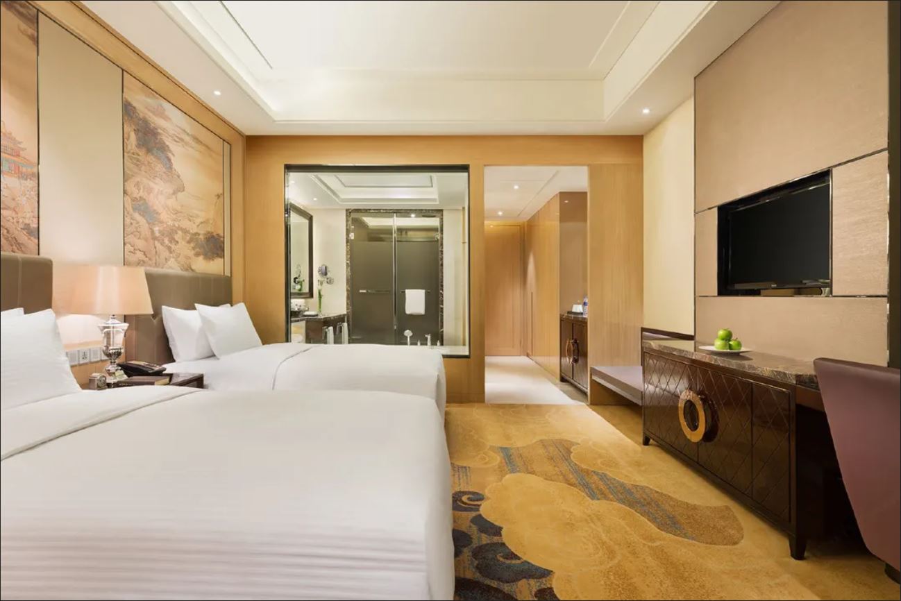 Twin Deluxe Executive