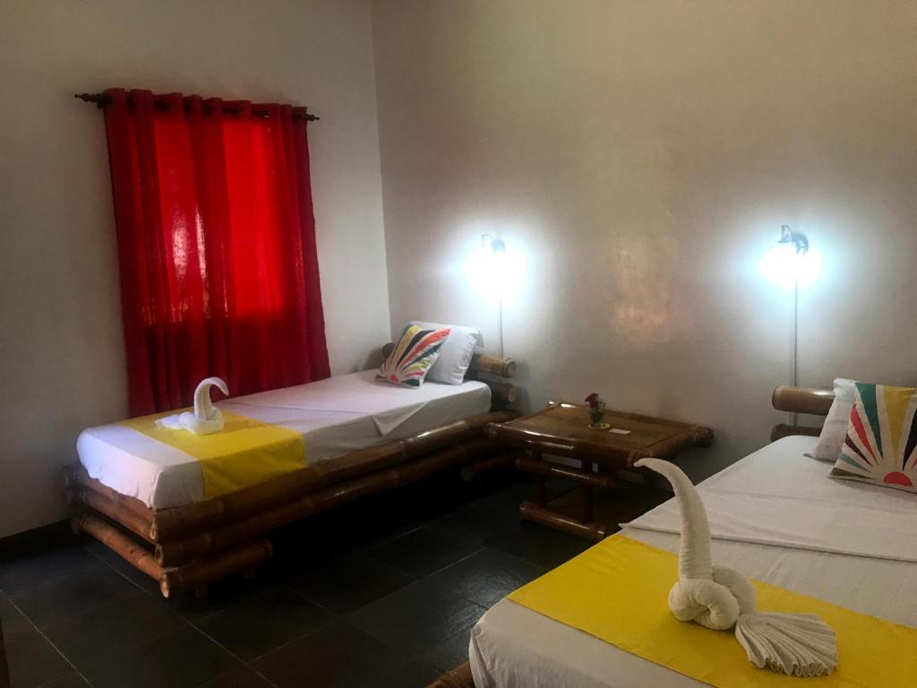 Twin Deluxe Garden View