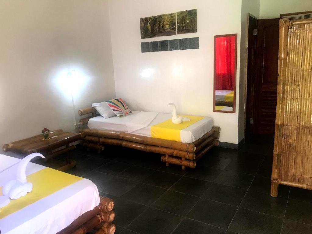 Twin Deluxe Garden View