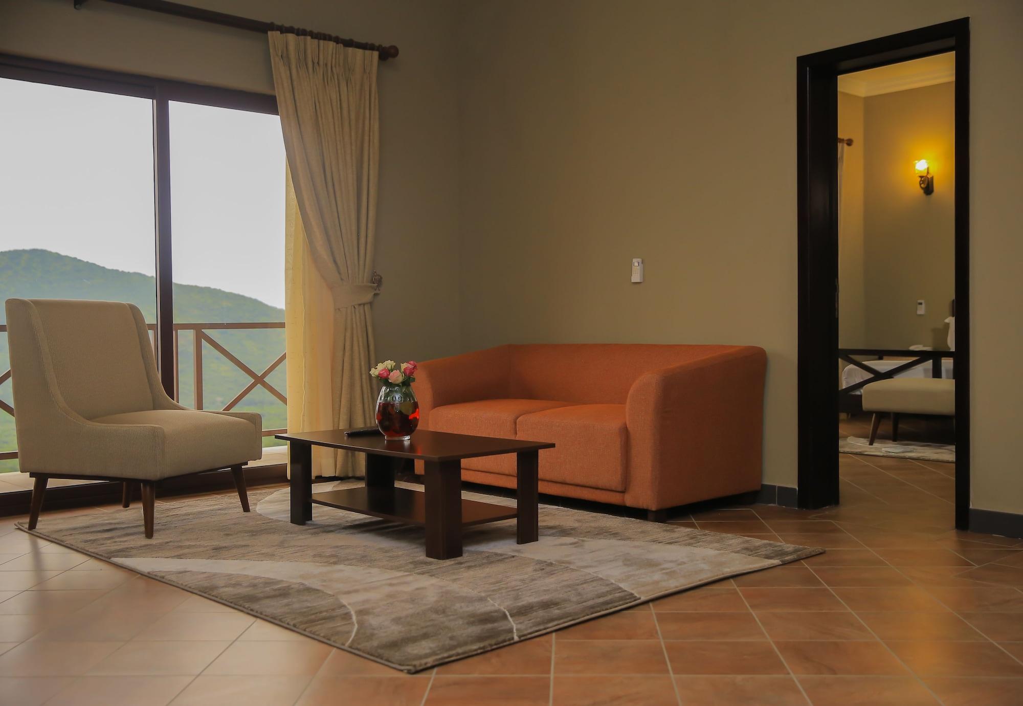 Family Room Lake View