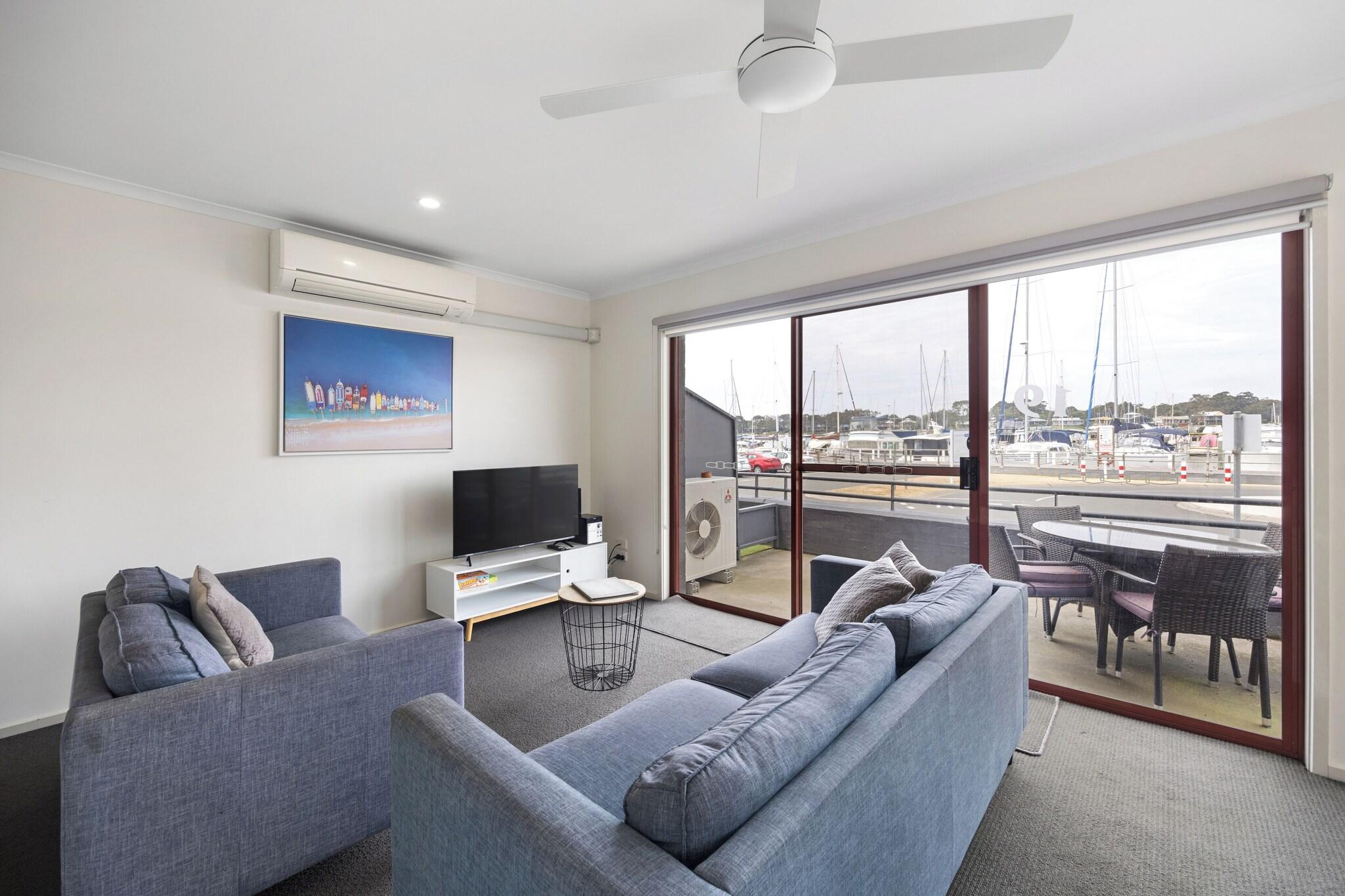 Apartment Marina View