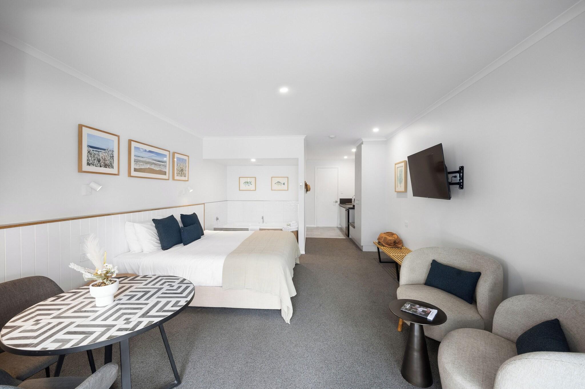 Double King Size Bed