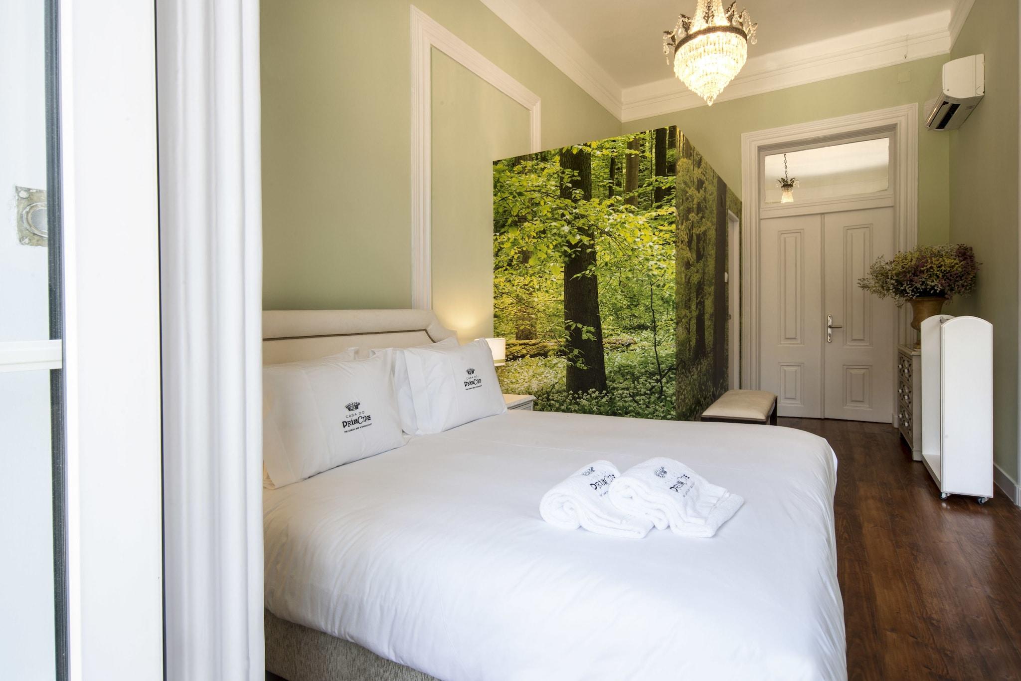 Double Queen Size Bed