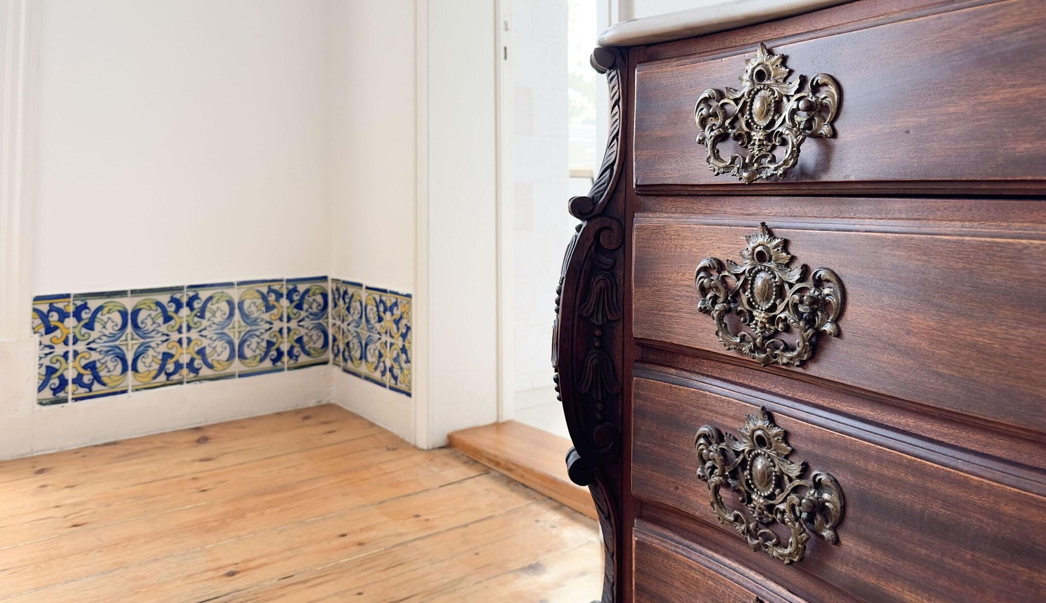 Double or Twin Premium Queen Bed