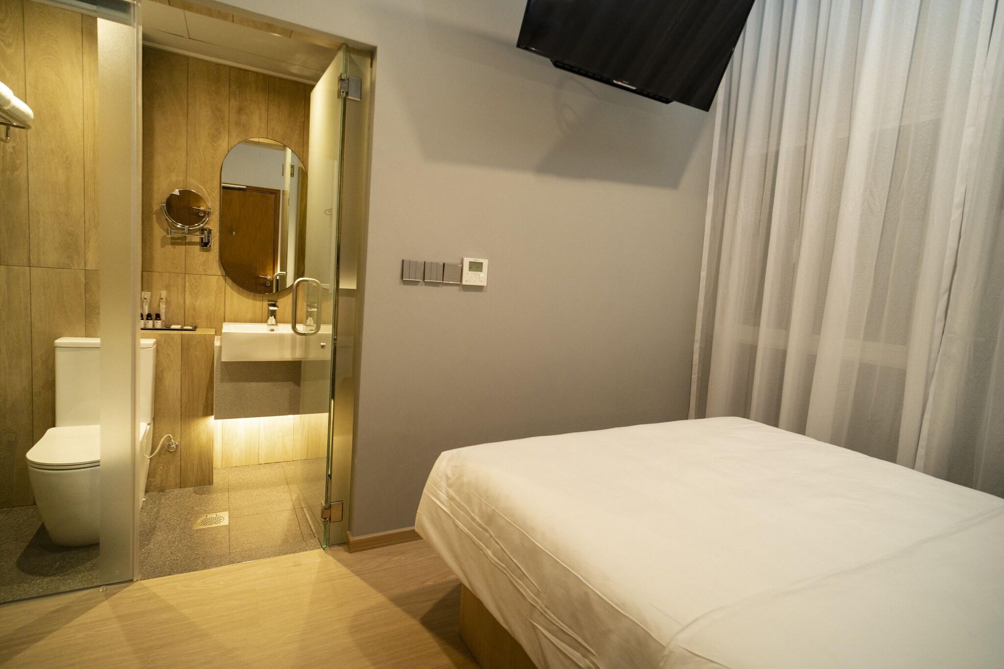 Double Deluxe Superior