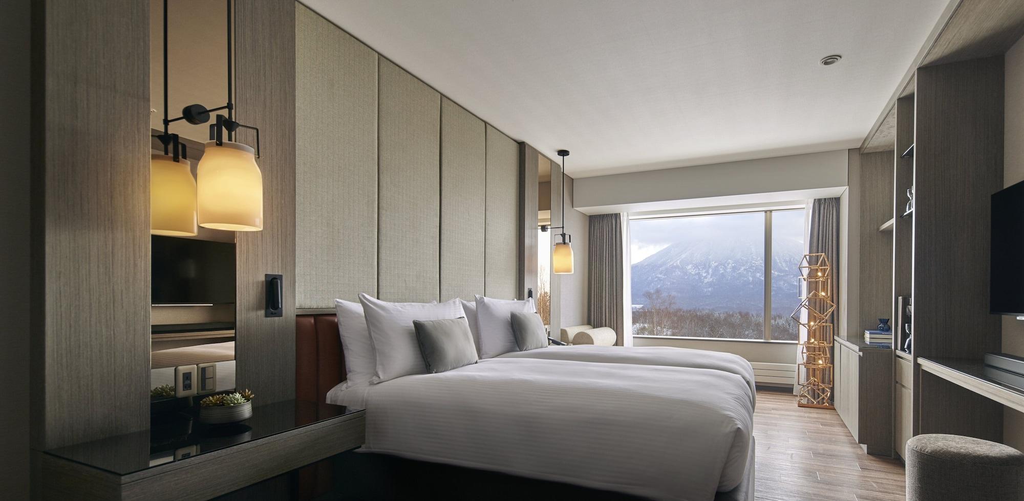 Quadruple Deluxe King Bed