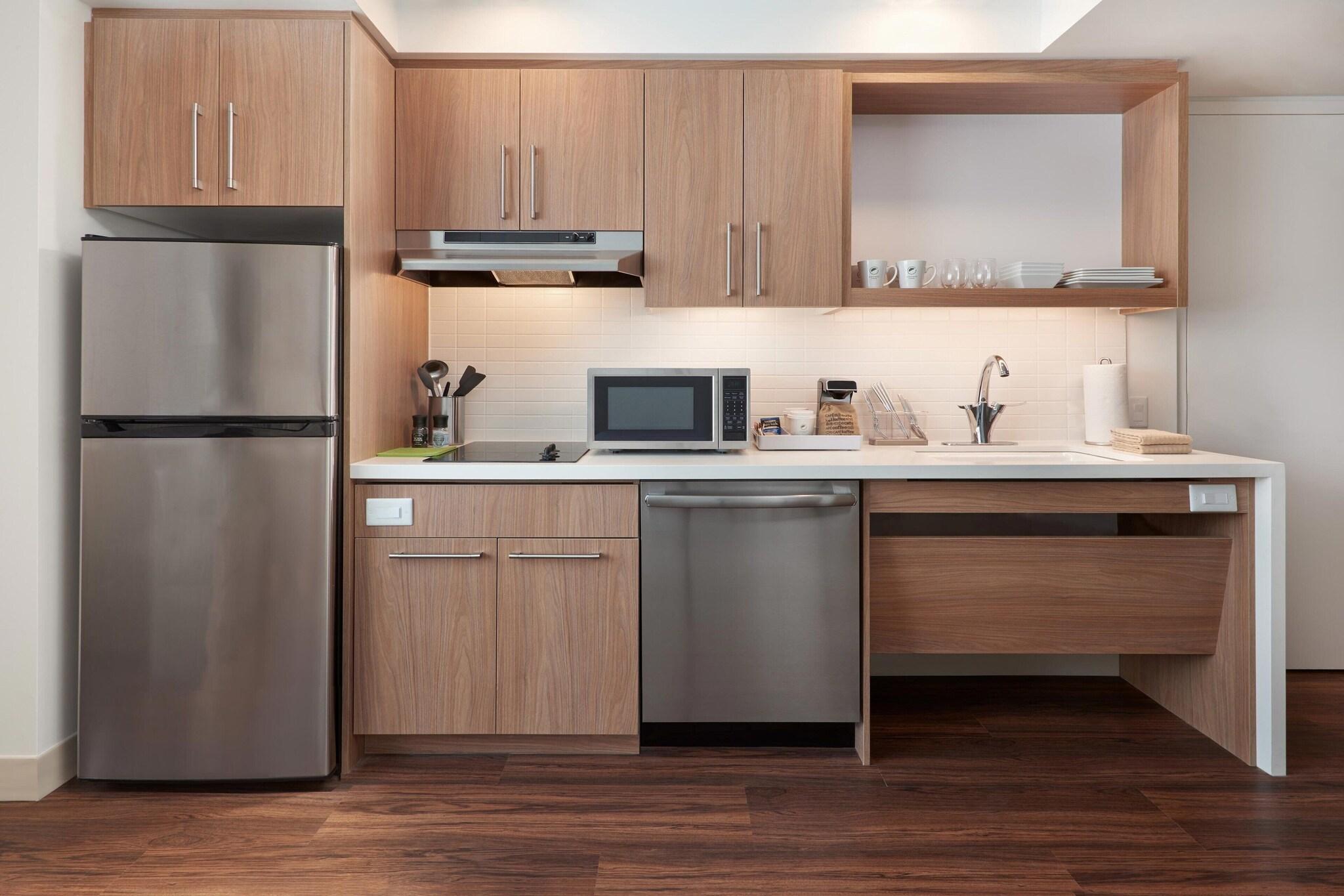 Studio King Size Bed