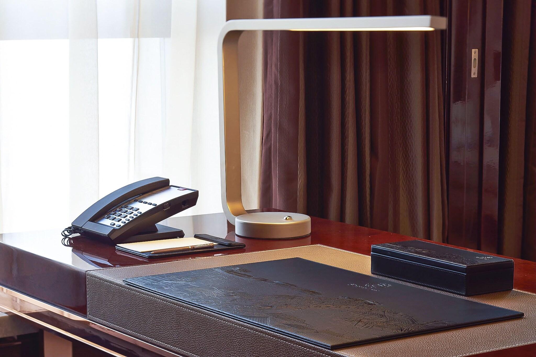 Suite Executive City View