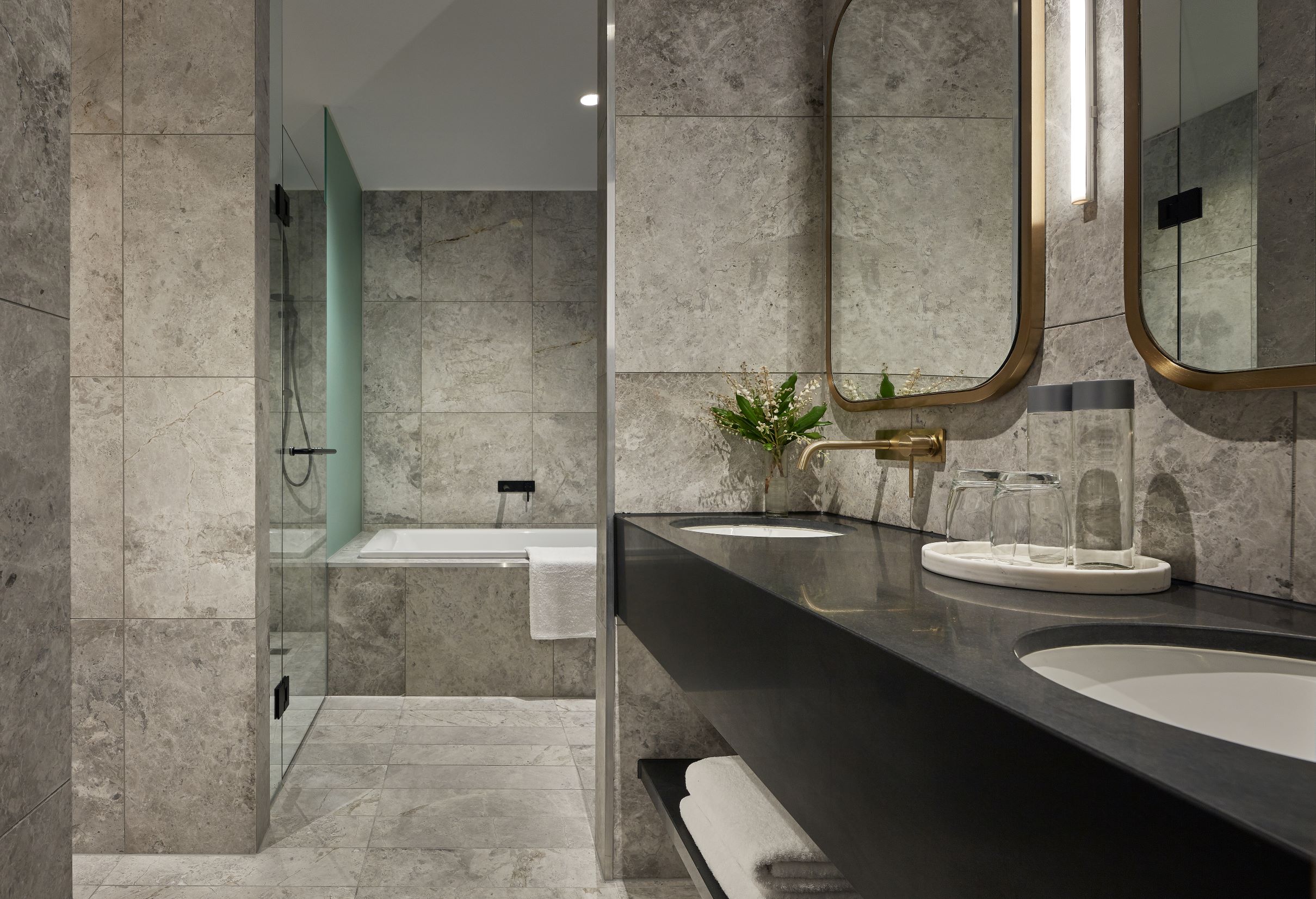 Junior Suite King Size Bed