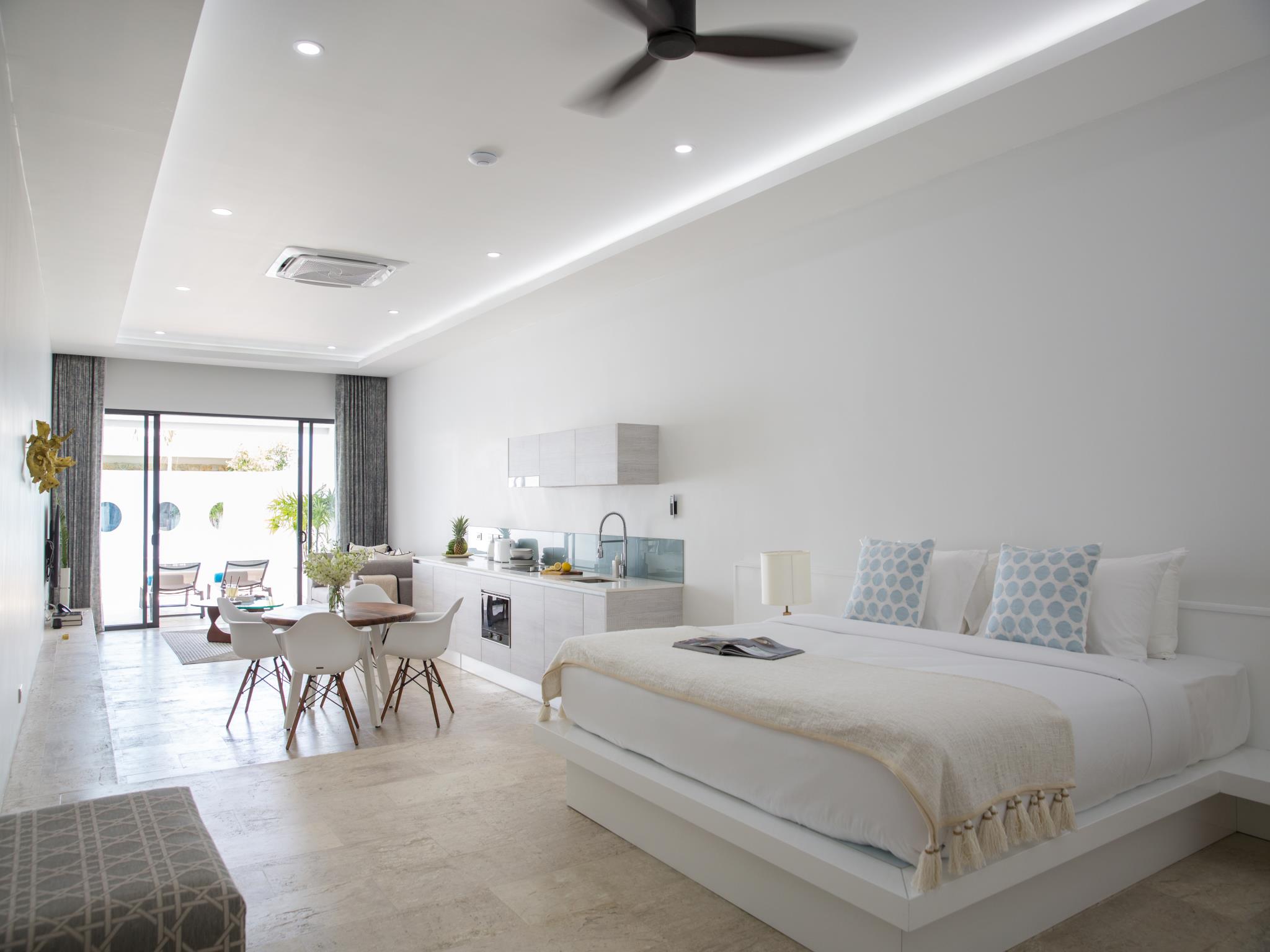 Apartment Pool View One Bedroom