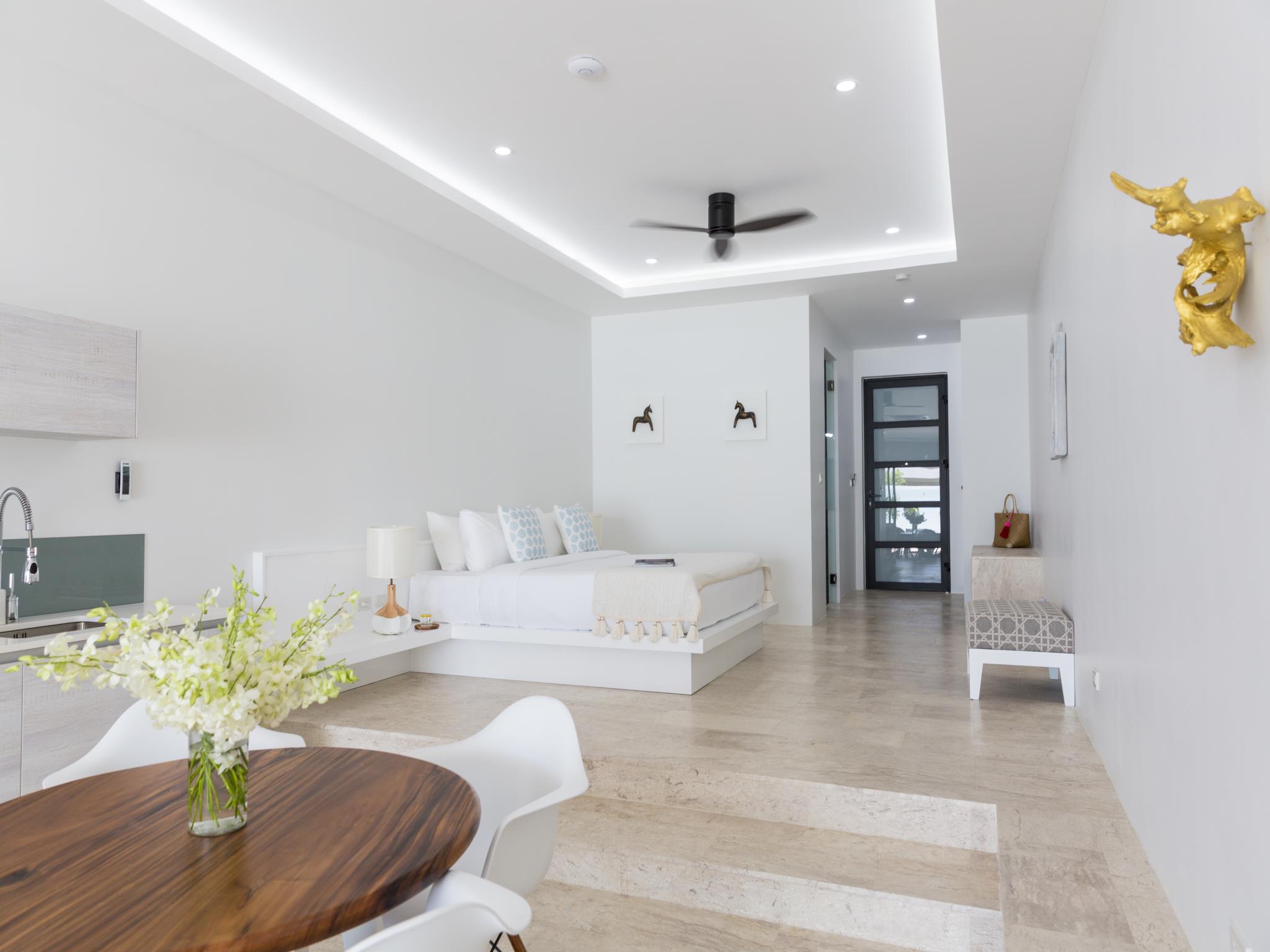 Apartment Pool View One Bedroom