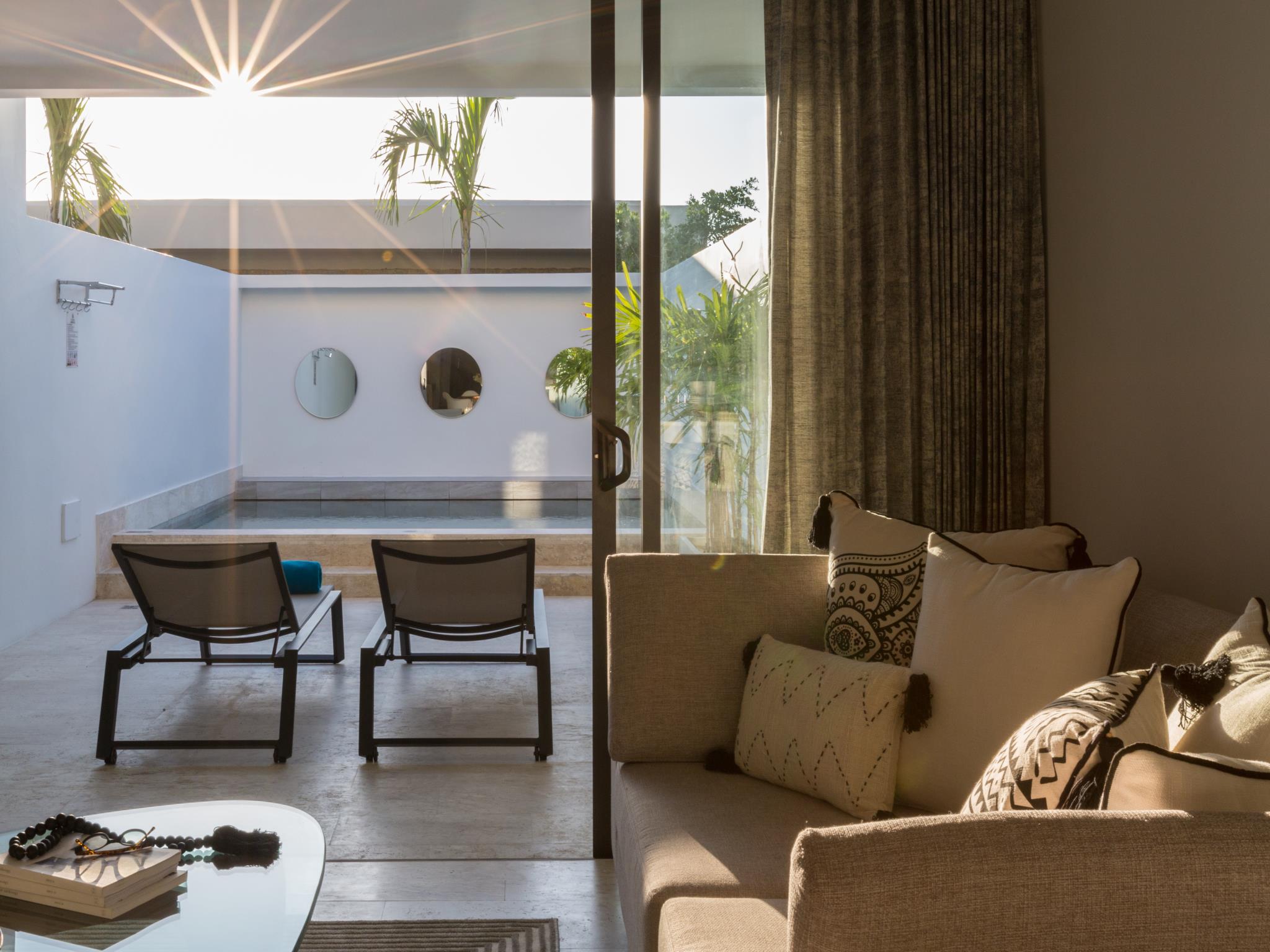 Apartment Pool View One Bedroom