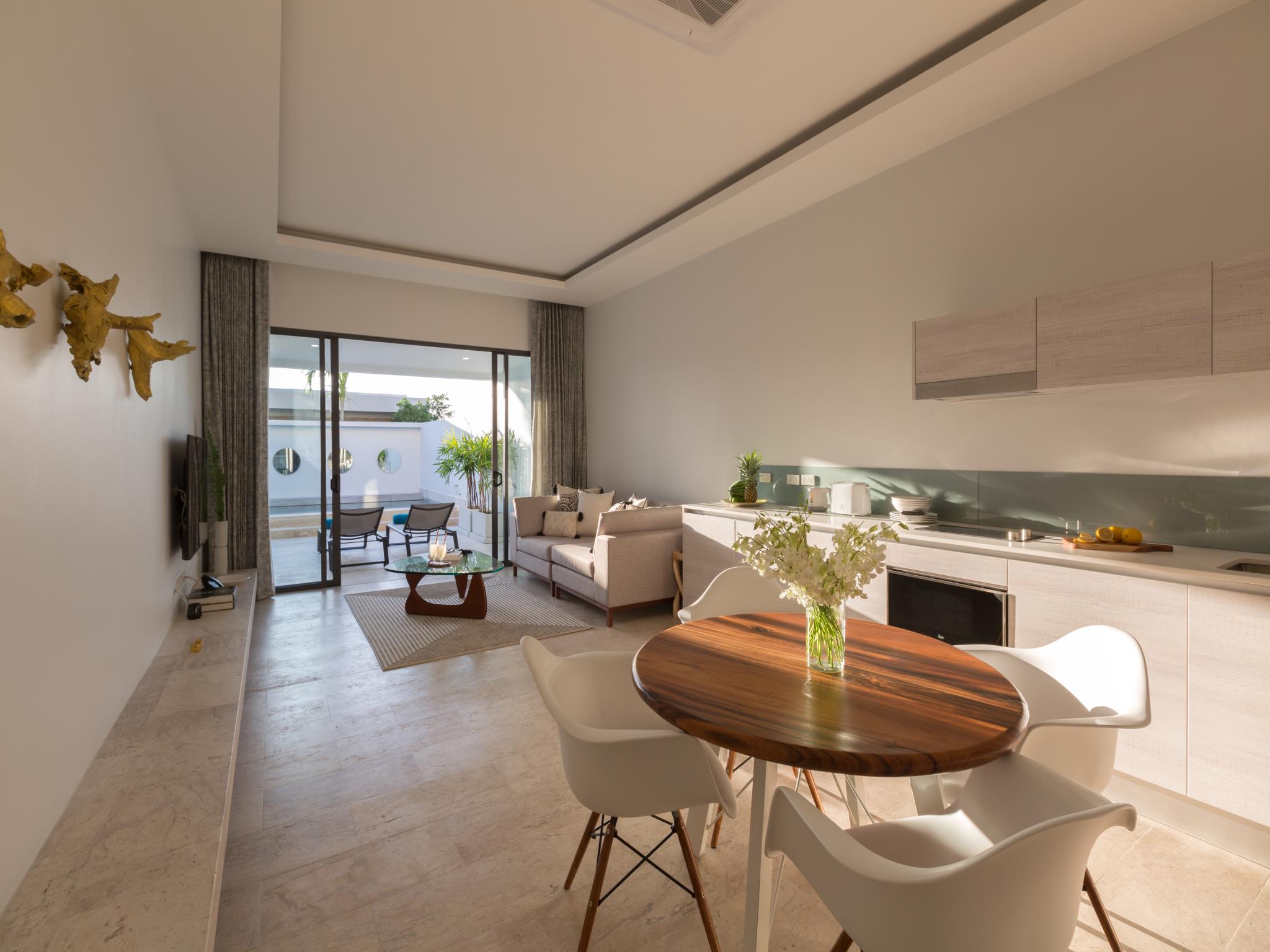 Apartment Pool View One Bedroom