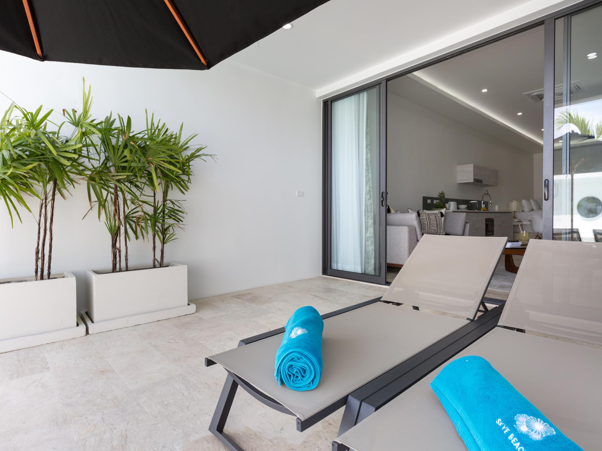 Apartment Pool View One Bedroom