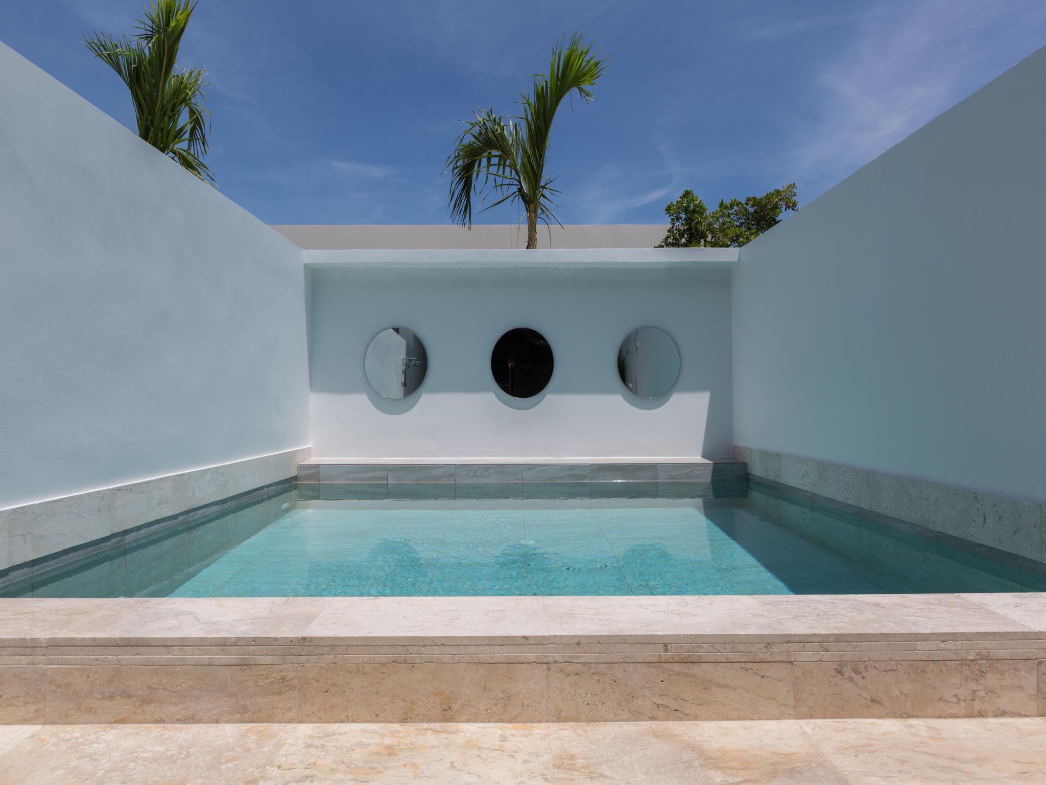 Apartment Pool View One Bedroom