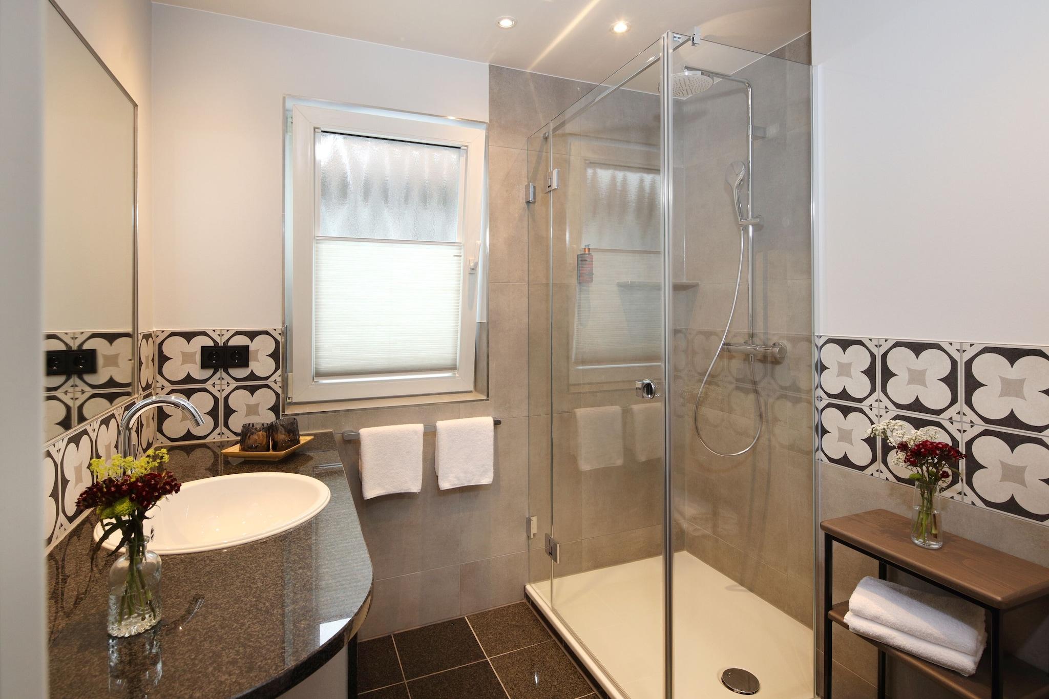 Double Classic King Bed