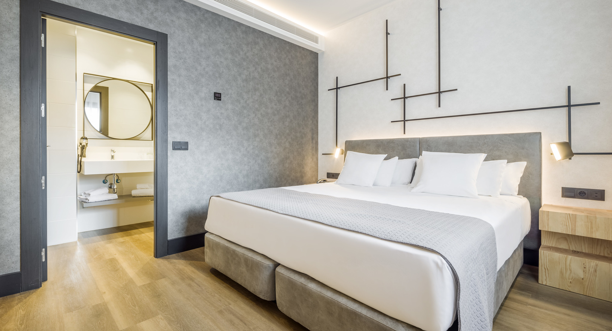 Room Premium One Bedroom