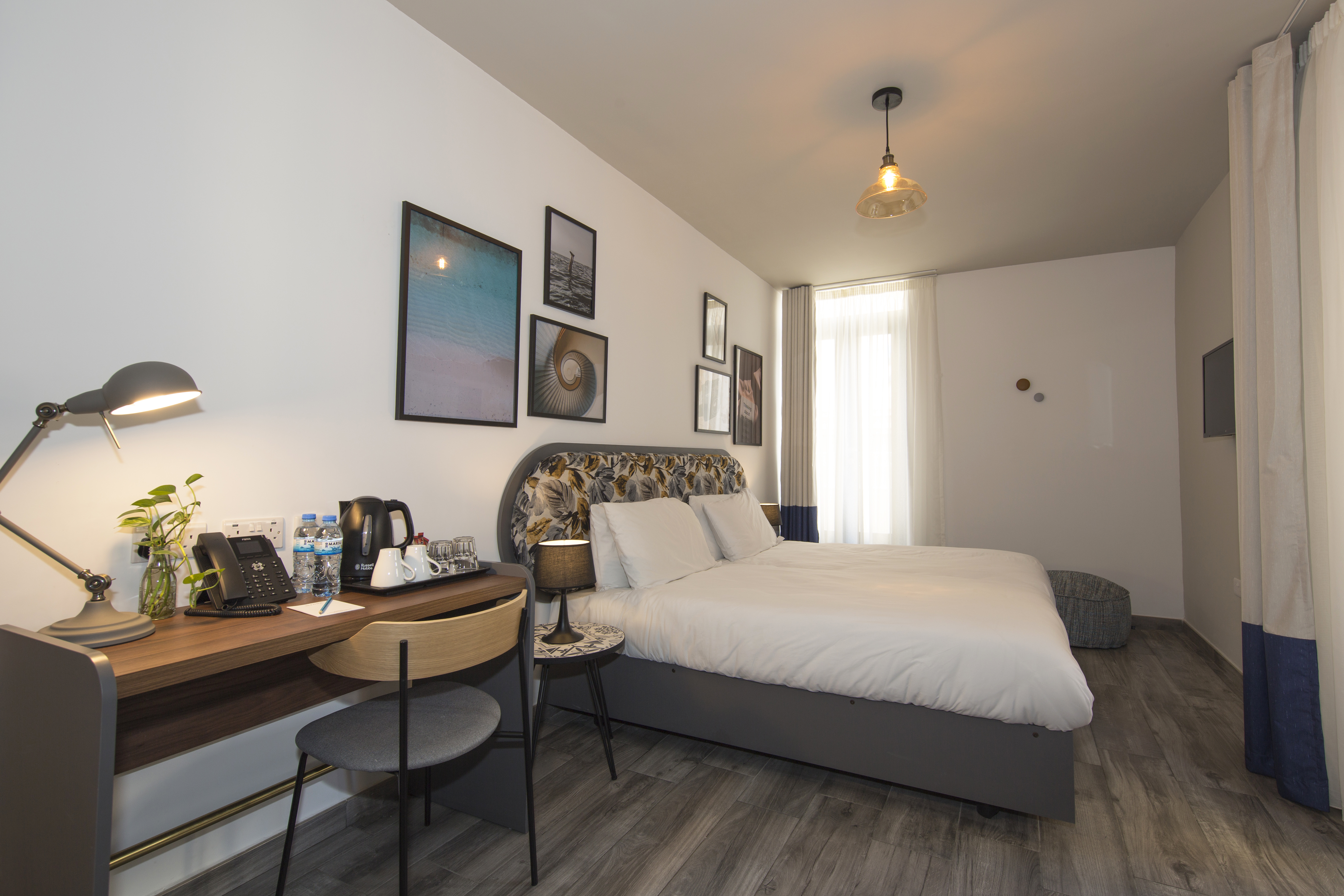 Double or Twin Deluxe