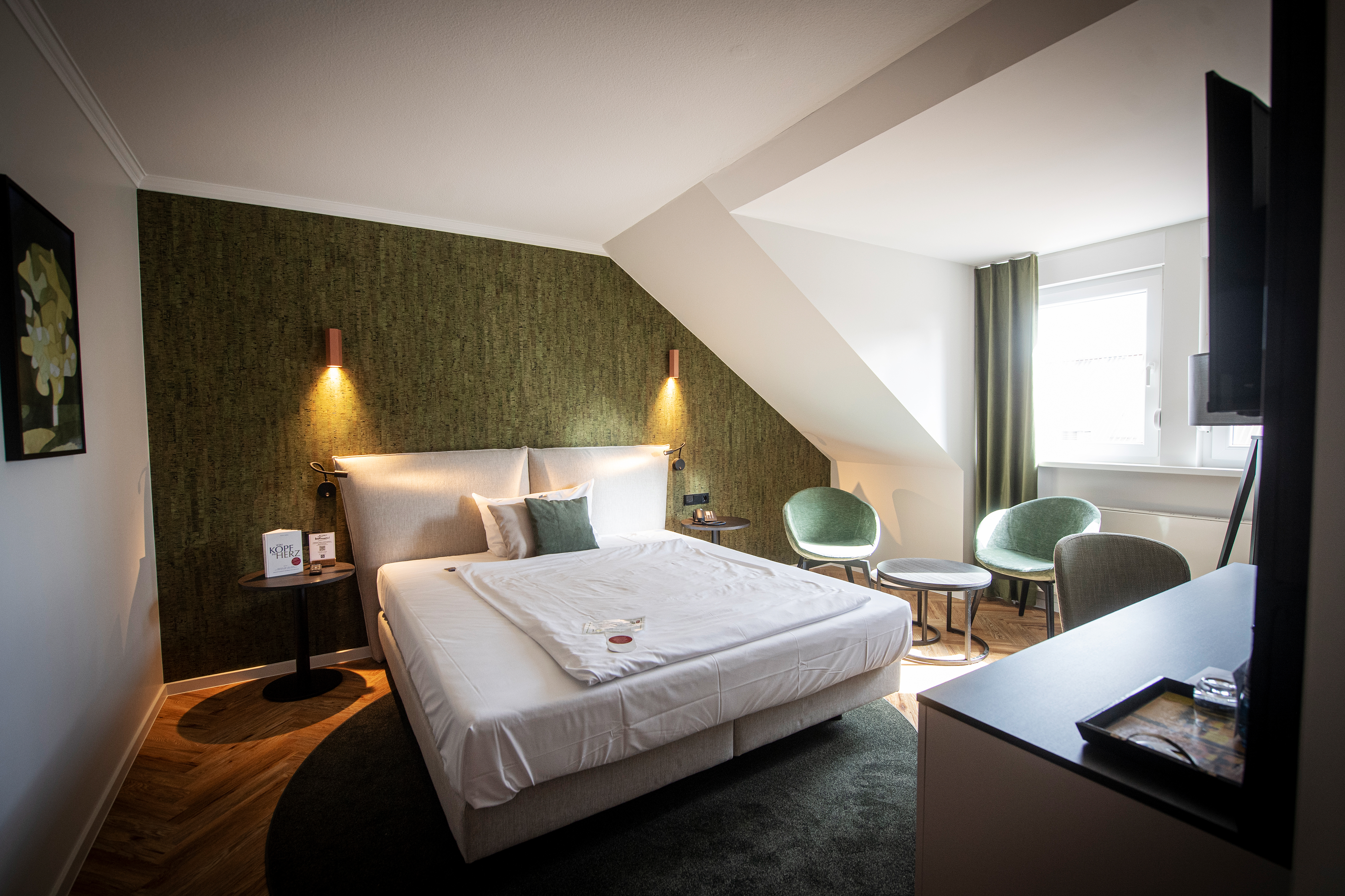 Double or Twin King Size Bed