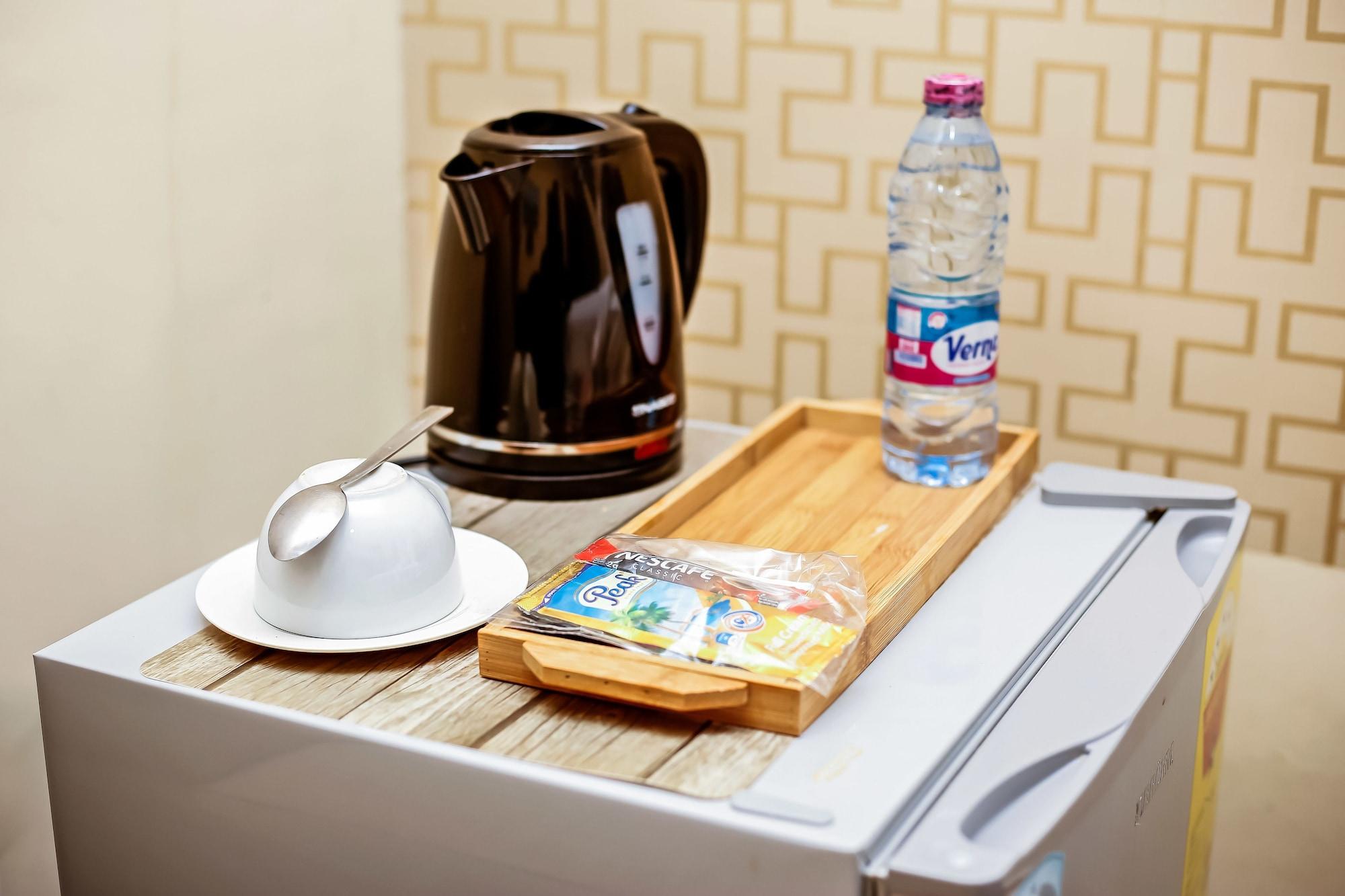 Double Deluxe Queen Bed