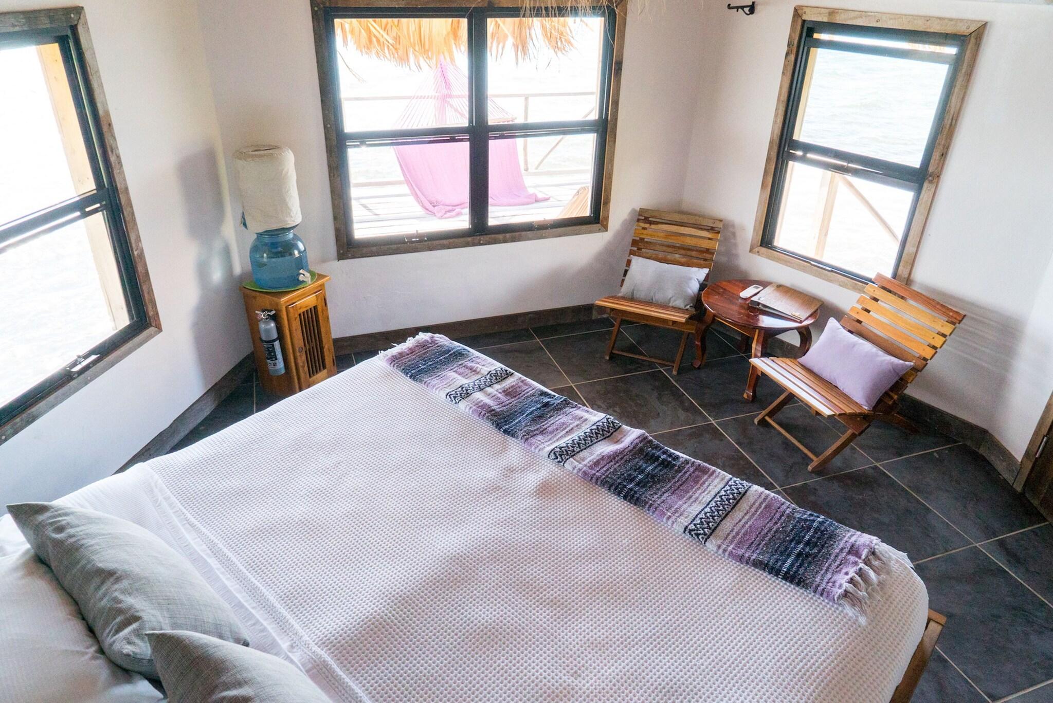 Bungalow Premier King Bed