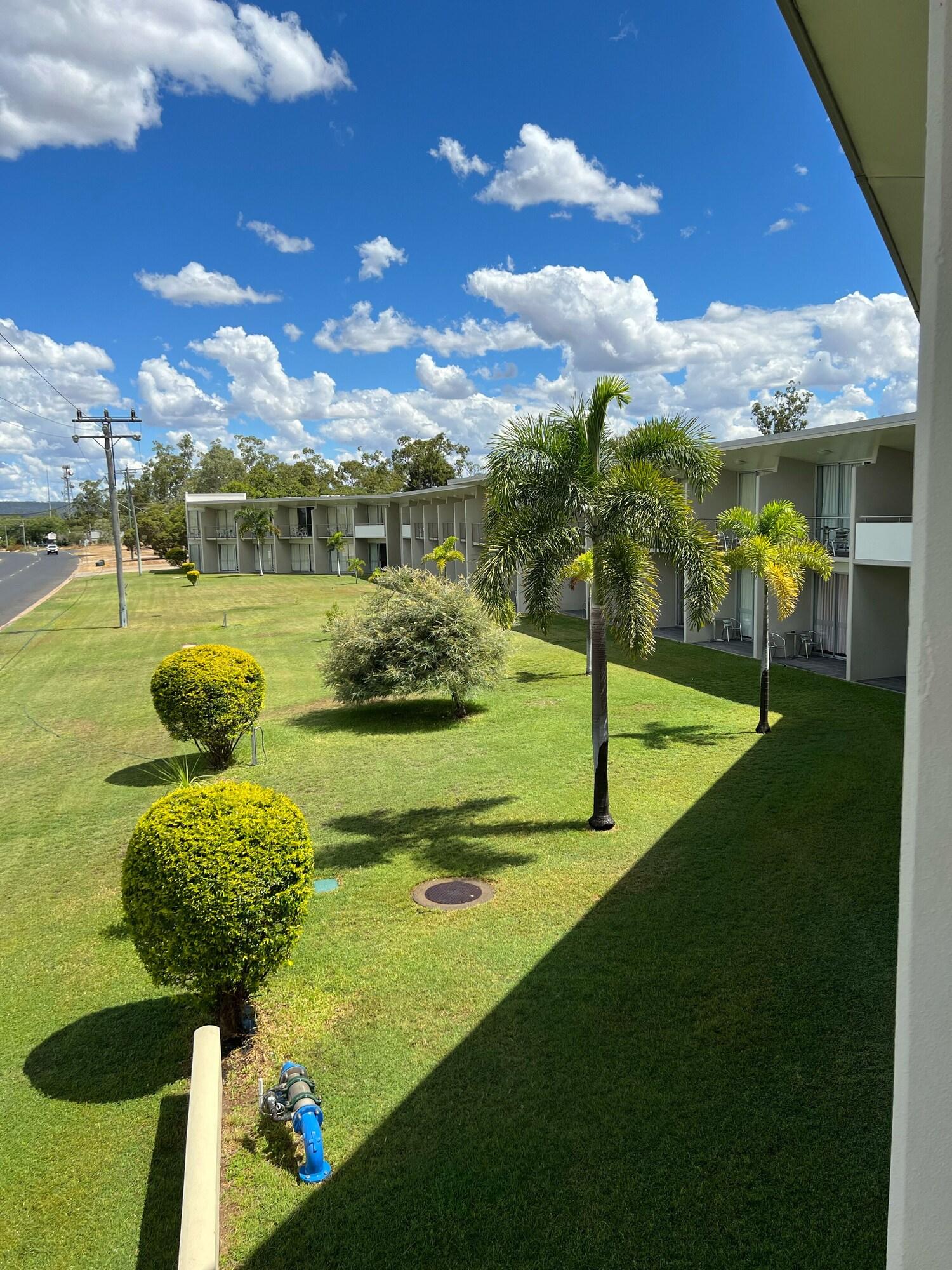 Double Garden View King Bed