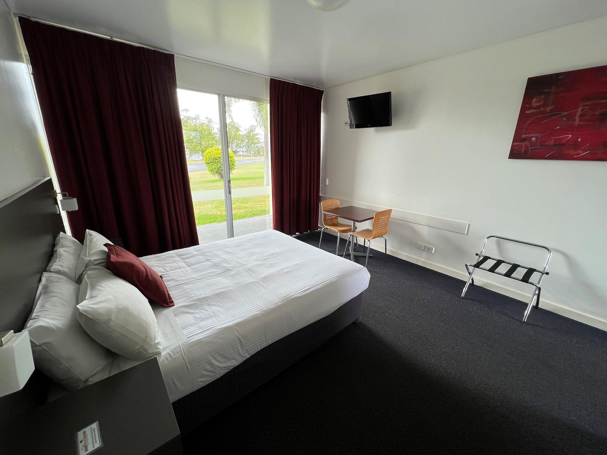 Double Queen Size Bed