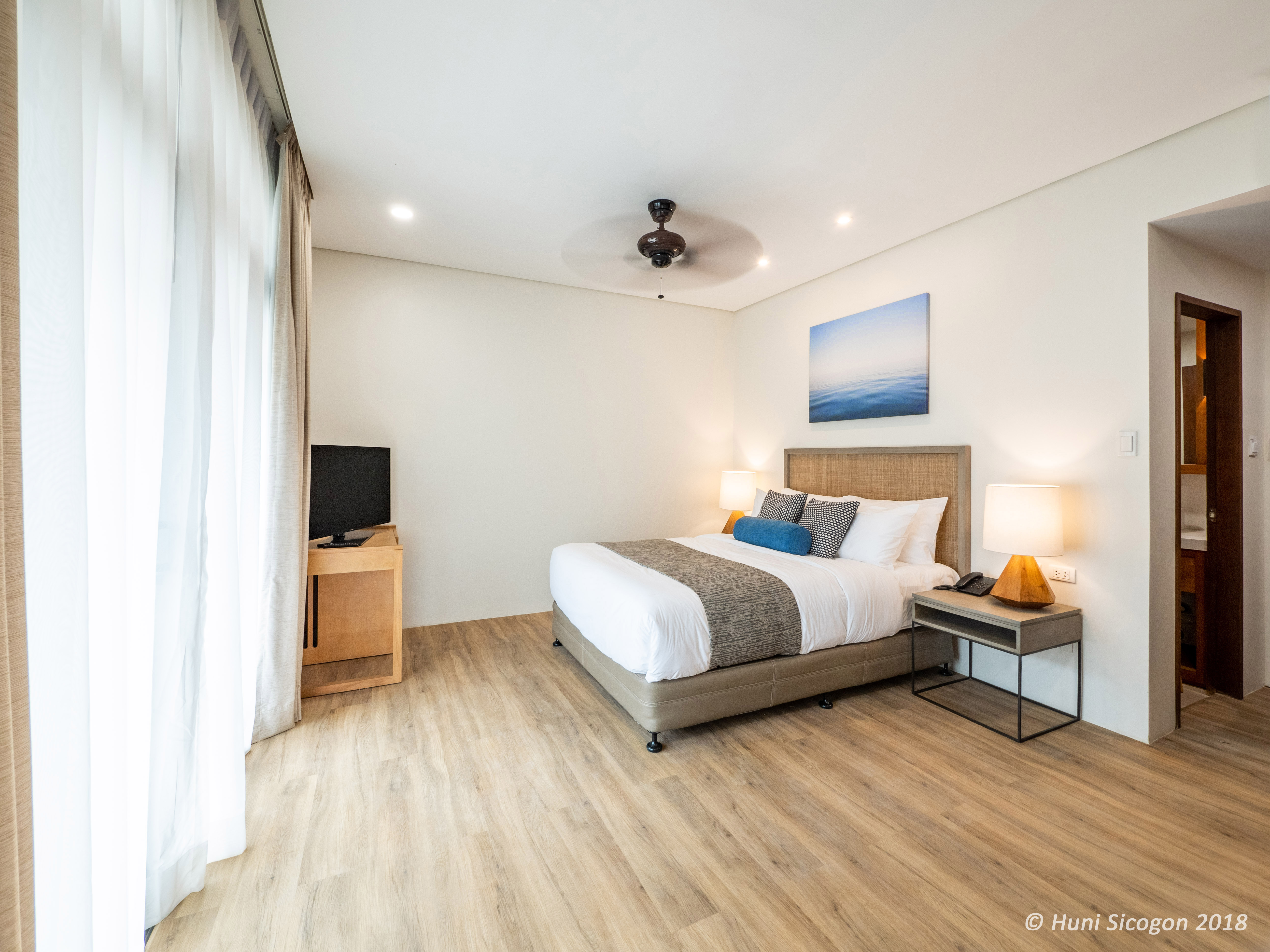 Double or Twin Deluxe