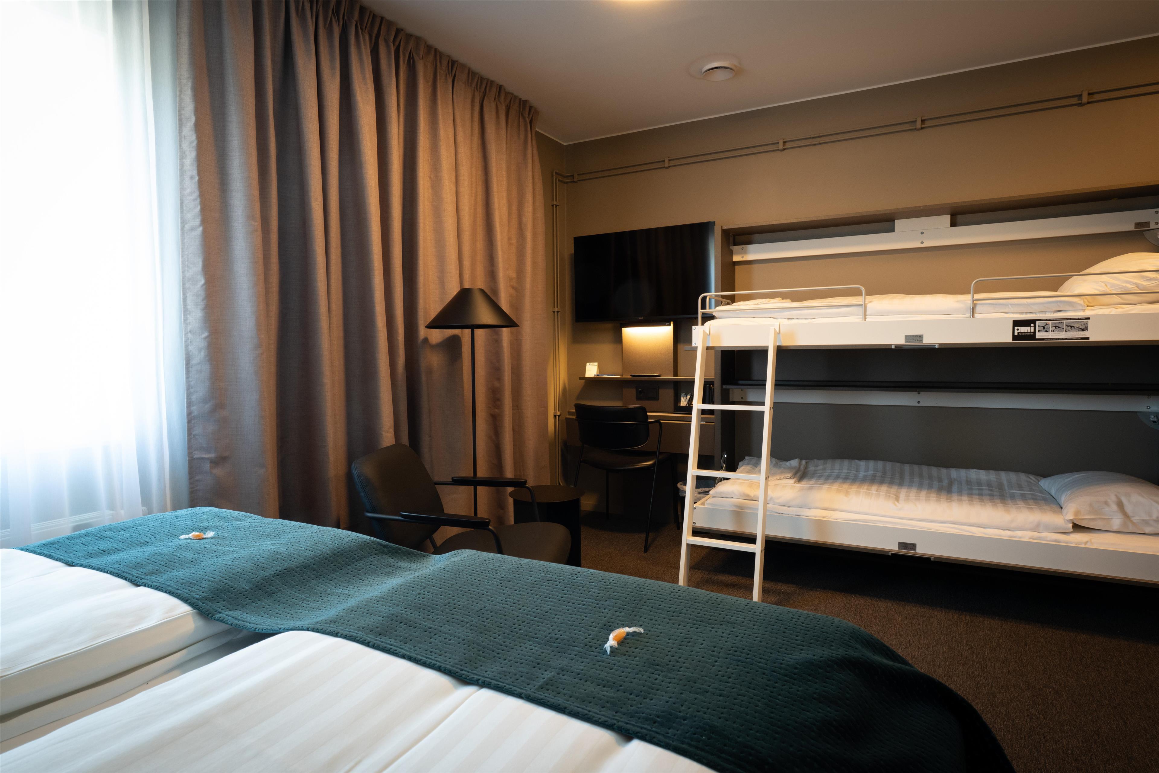 Family Room Standard