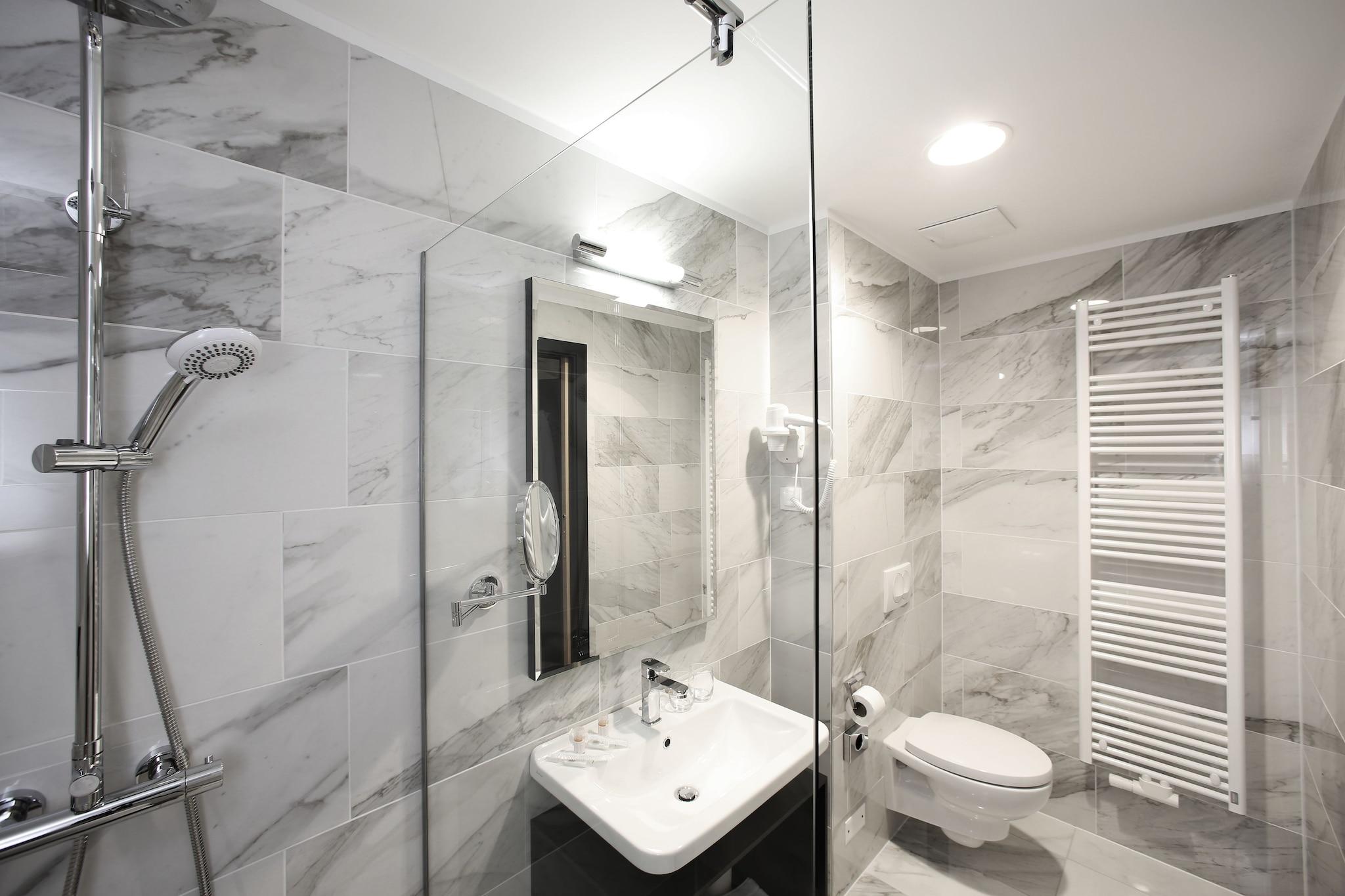 Double or Twin Comfort