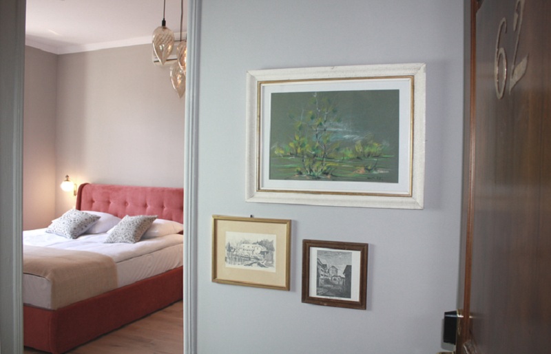 Double or Twin Standard