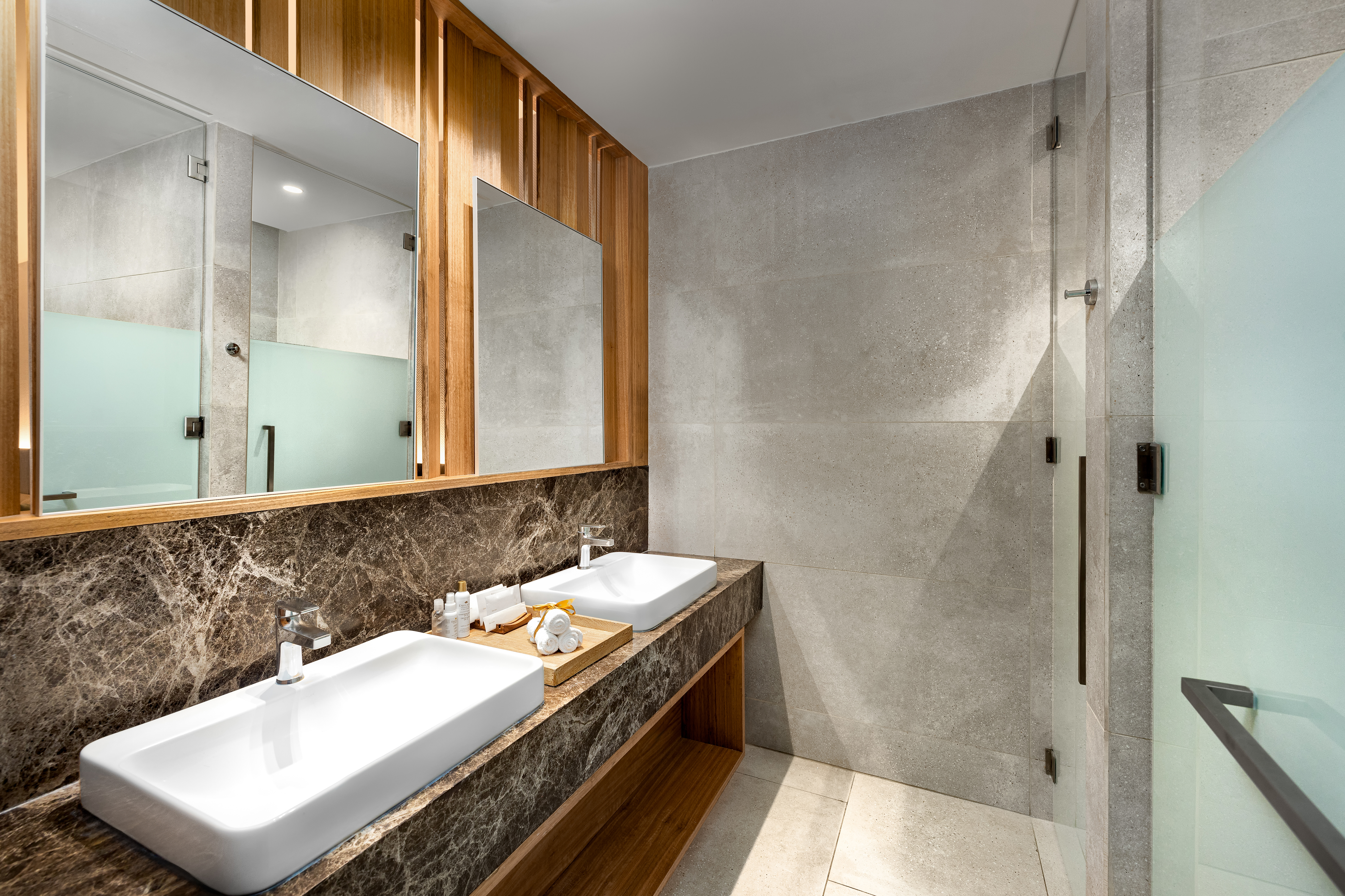 Junior Suite Partial Ocean View