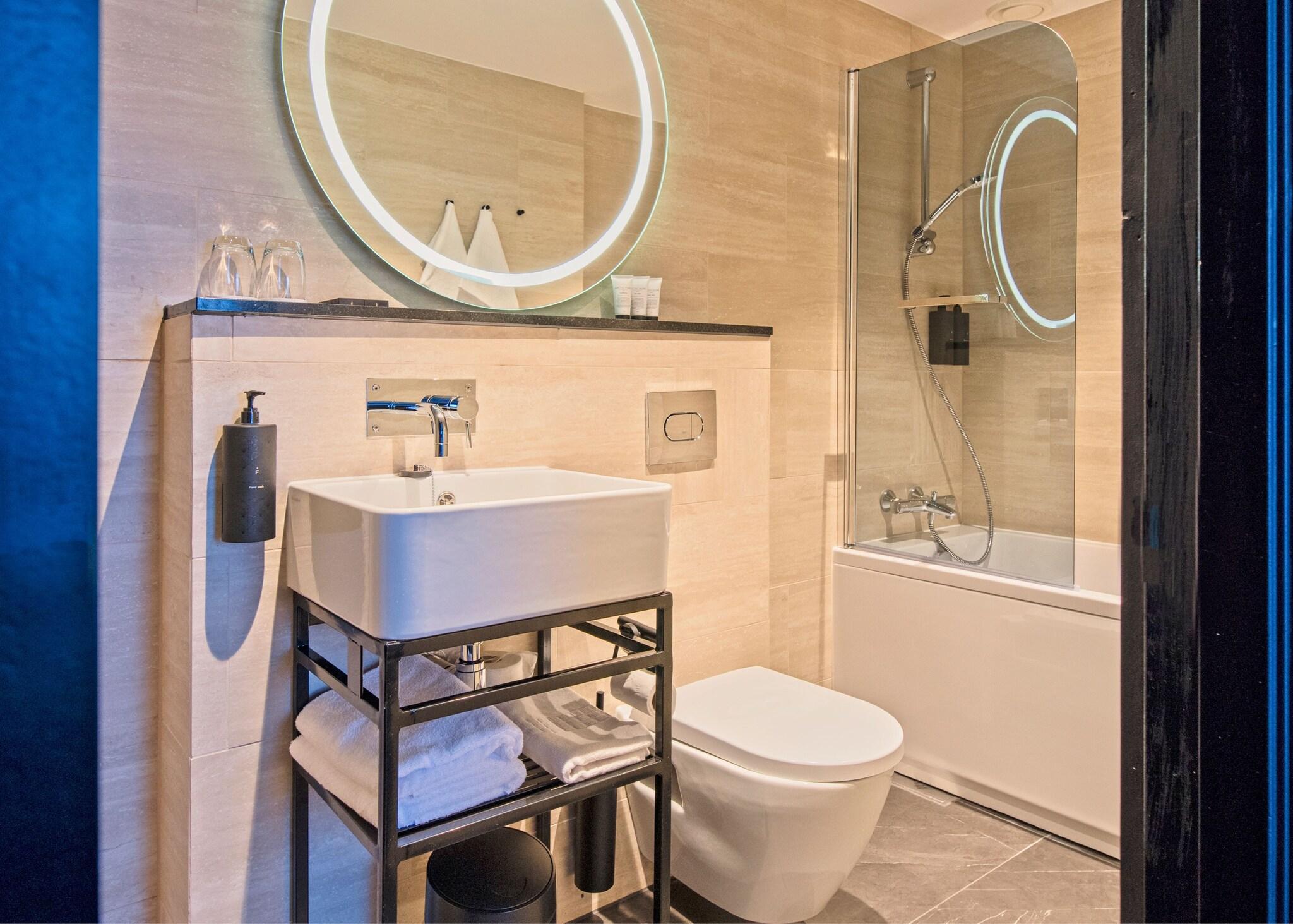 Junior Suite with Double Bed