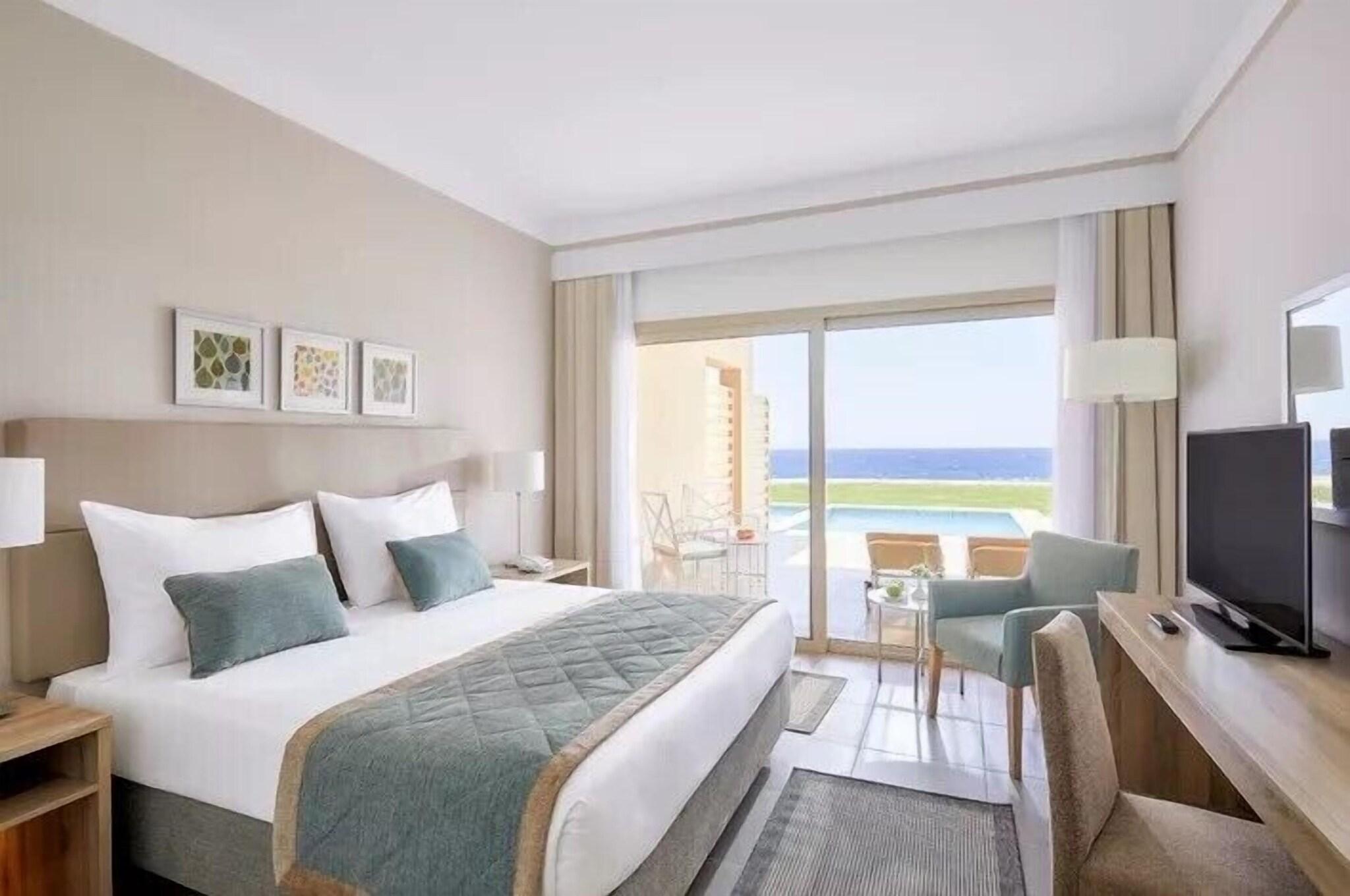 Junior Suite with Private Pool