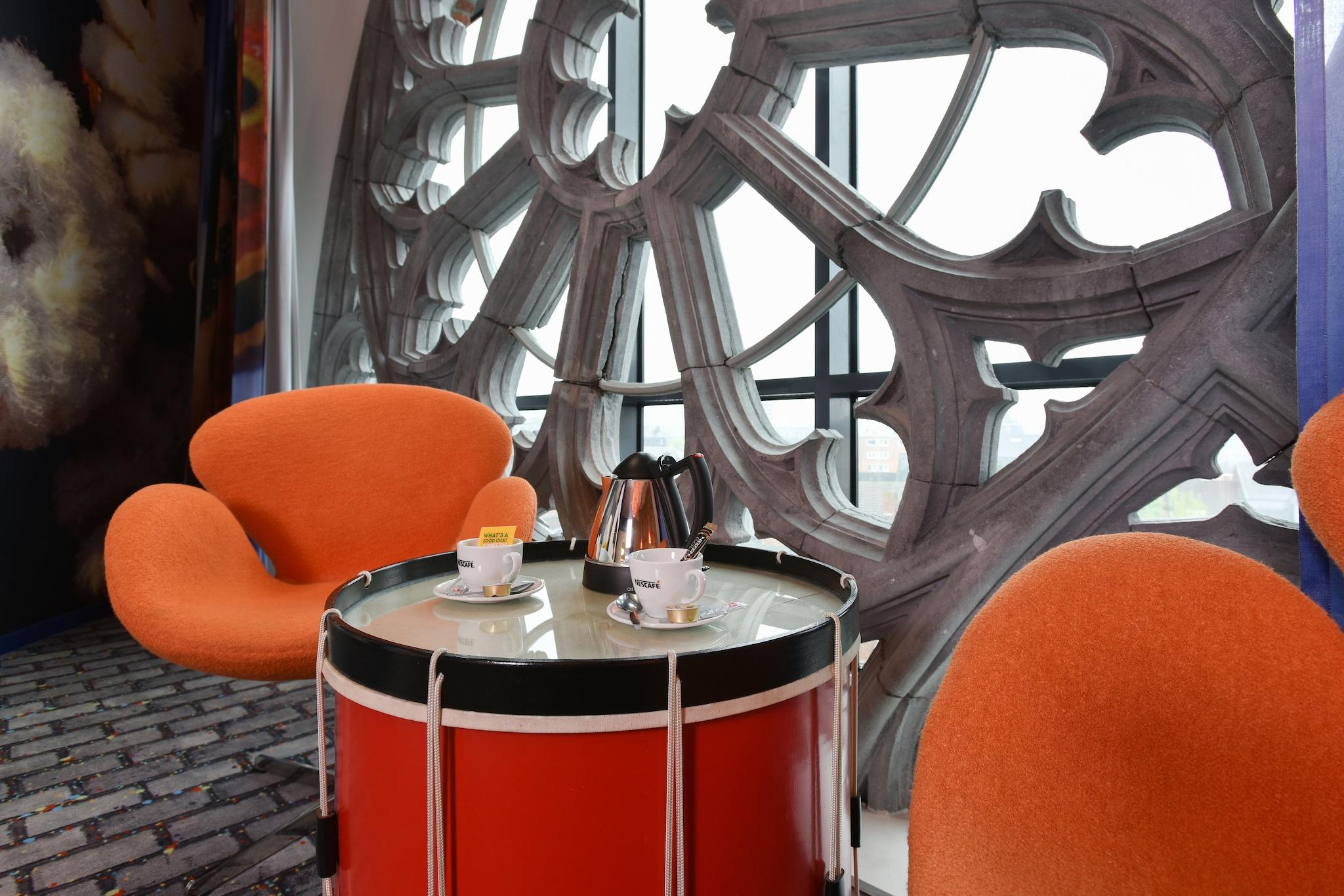 Twin Deluxe Two Beds