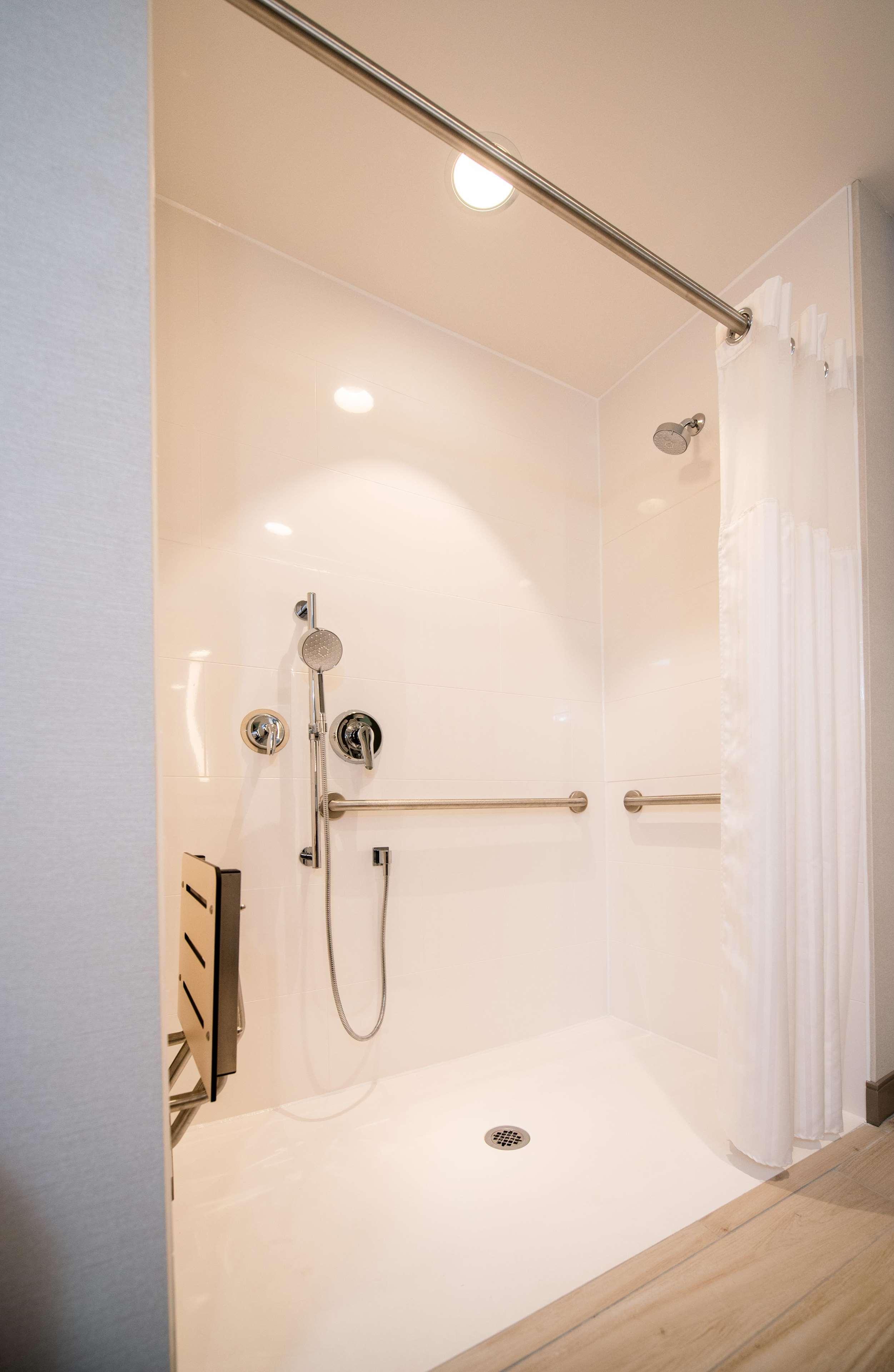 Double Accessible King Size Bed