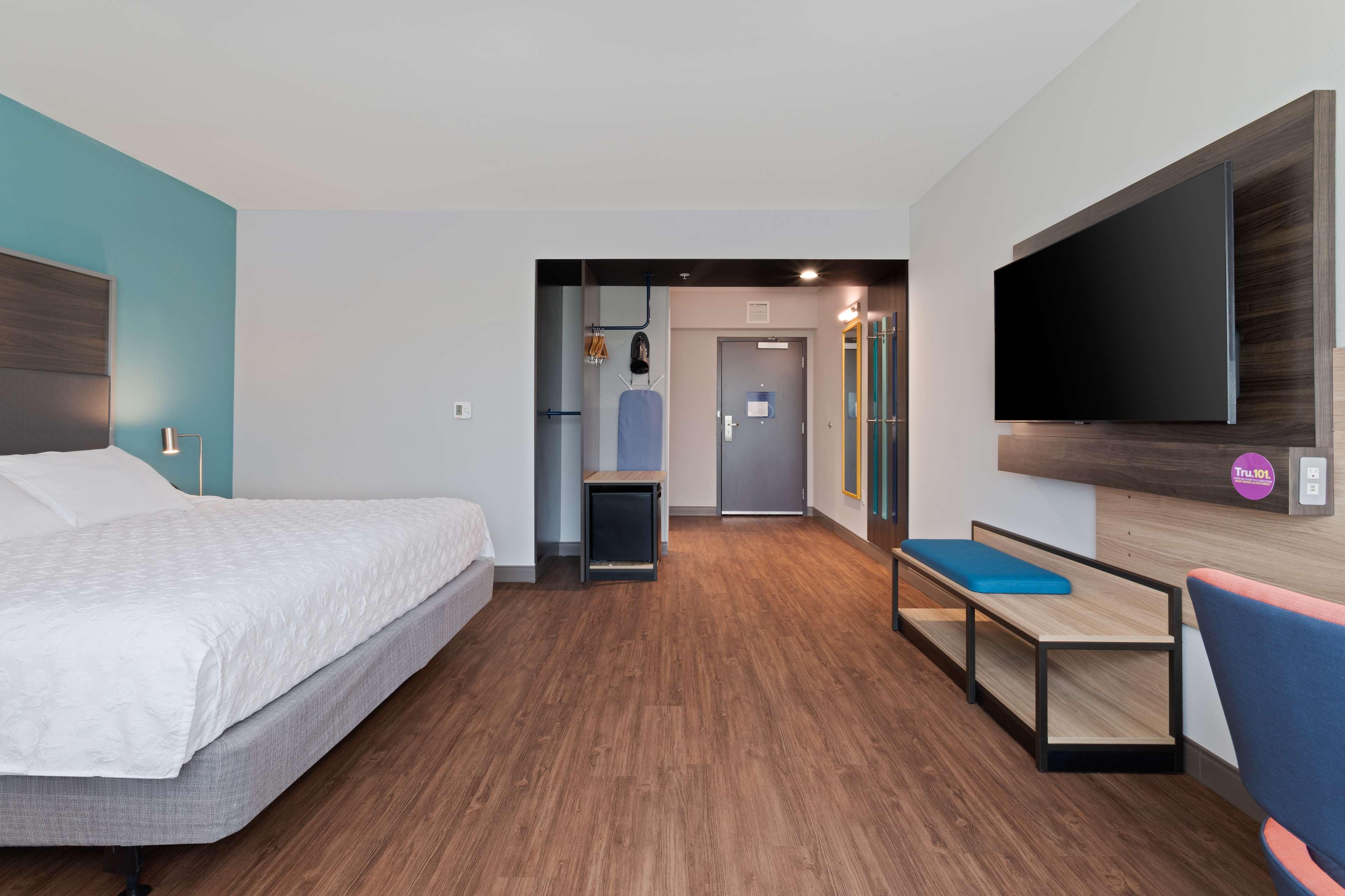 Double Accessible King Size Bed