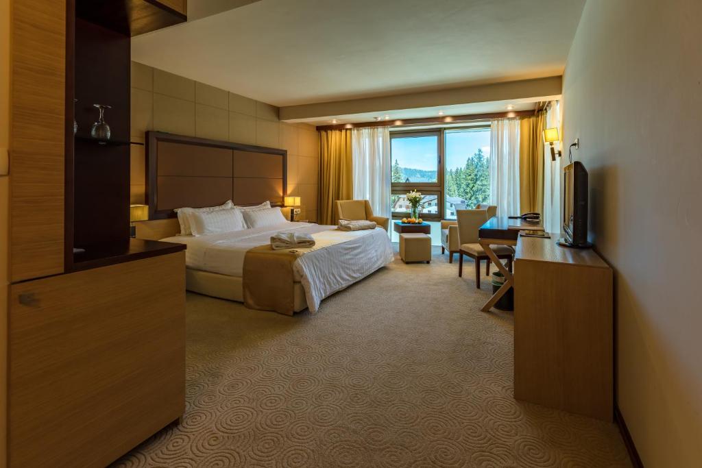 Double Single Superior