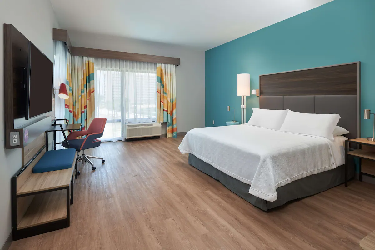 Double Accessible King Size Bed